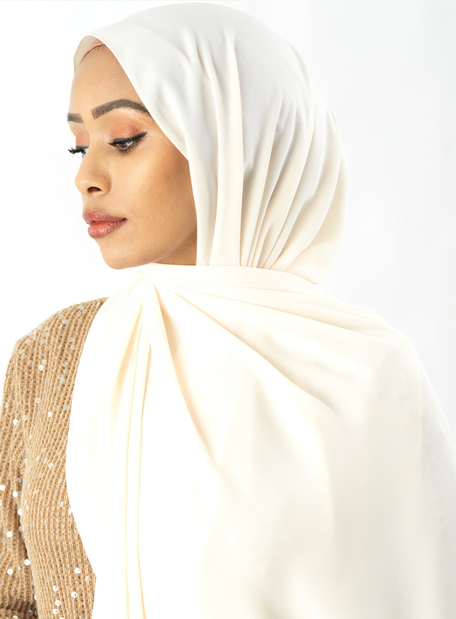 Vanilla Korean Chiffon hijab Kabayare