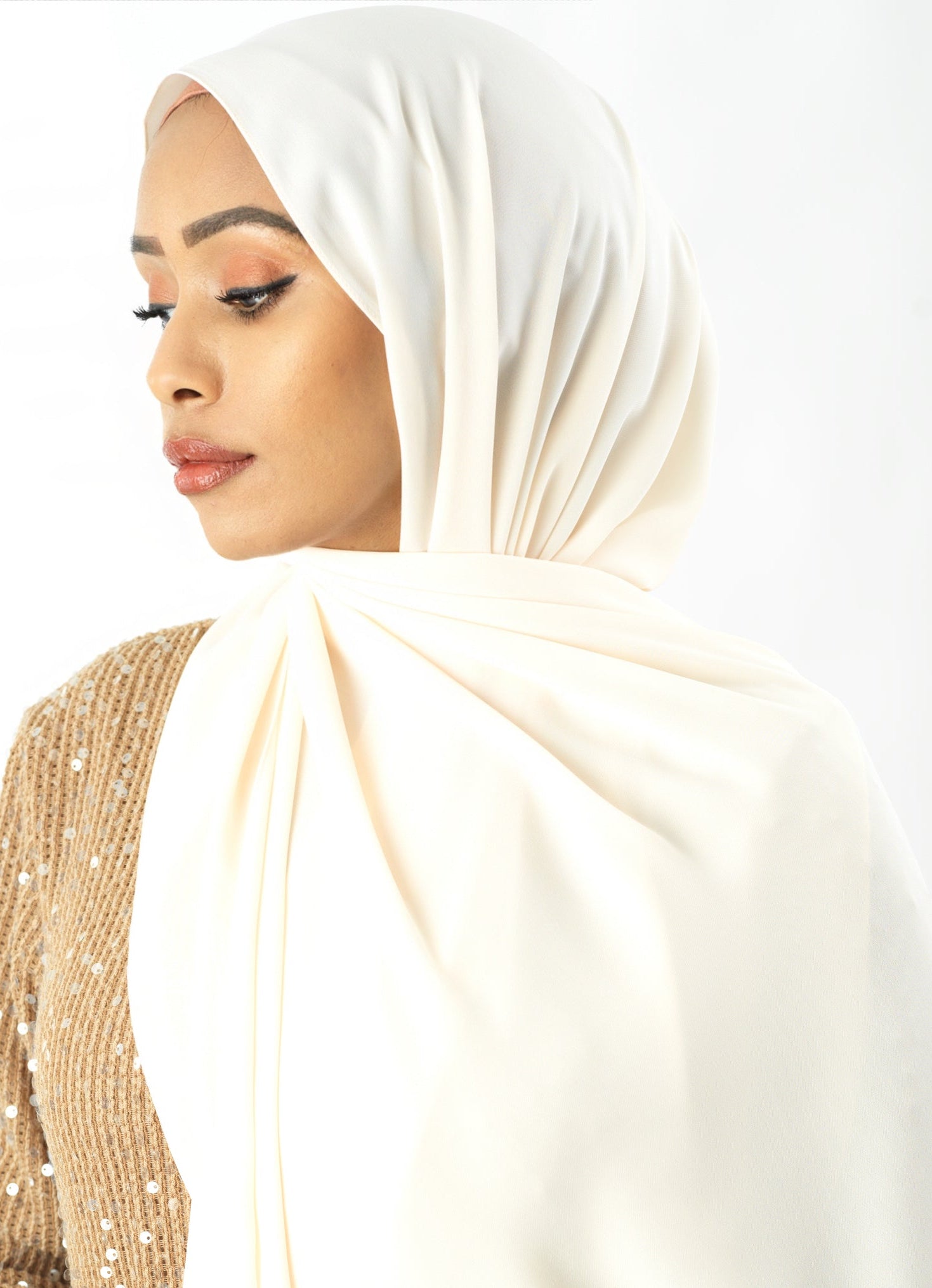 Vanilla Korean Chiffon hijab Kabayare