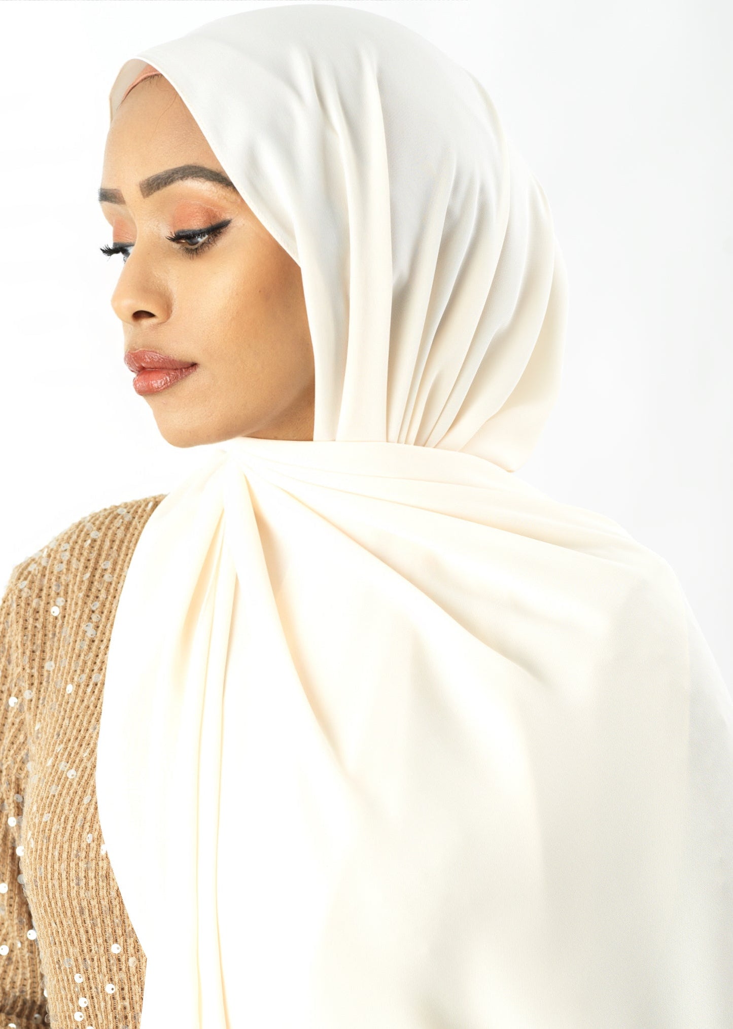 Vanilla Korean Chiffon hijab Kabayare