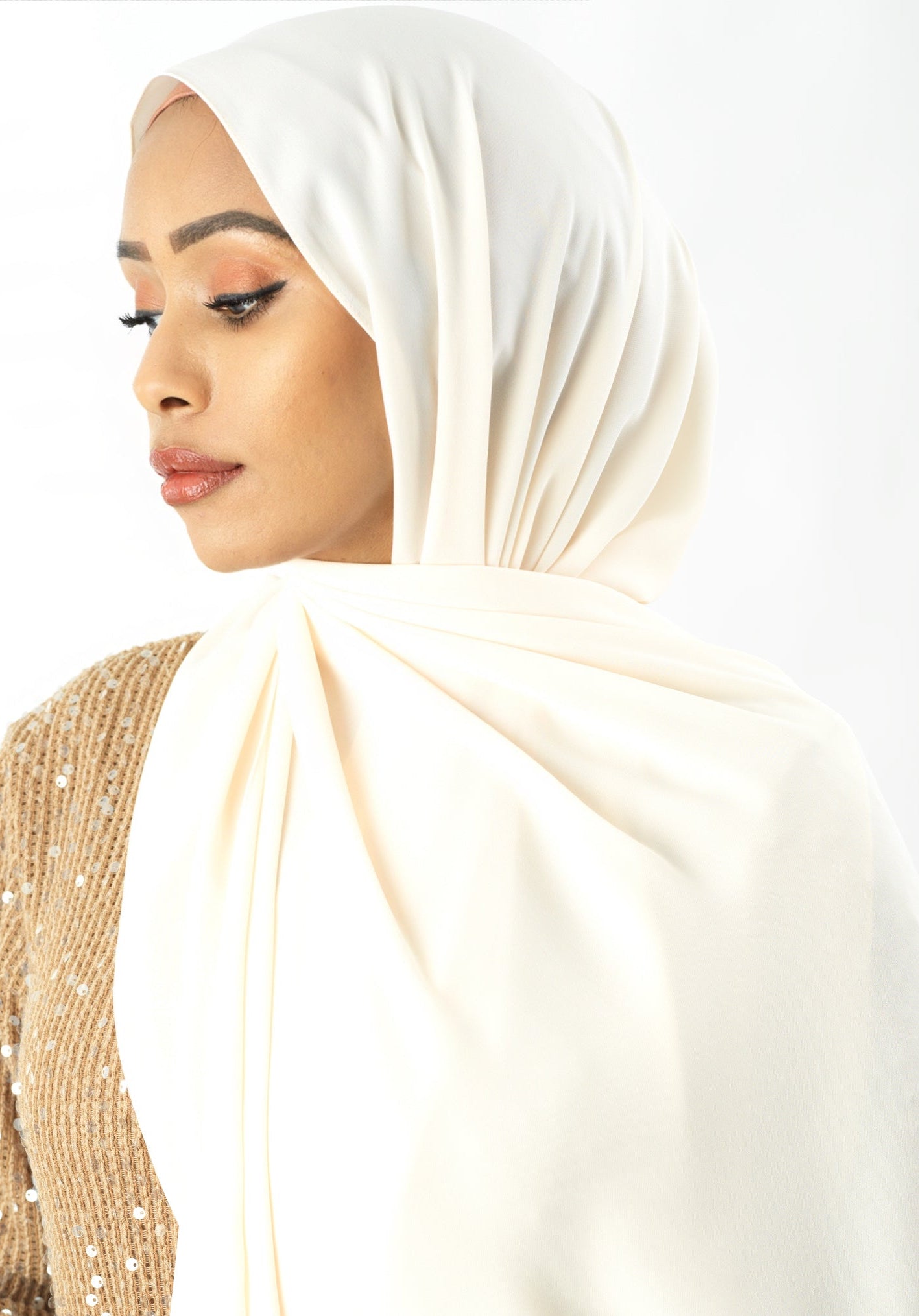 Vanilla Korean Chiffon hijab Kabayare