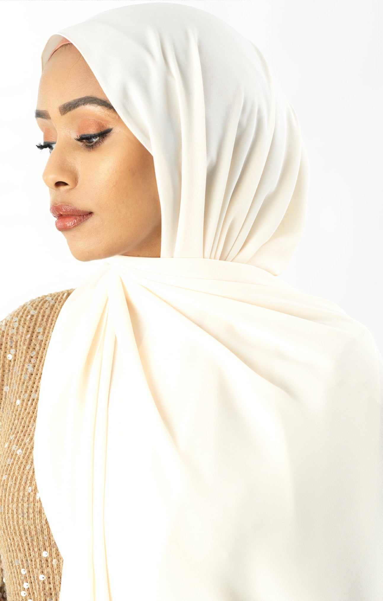 Vanilla Korean Chiffon hijab Kabayare