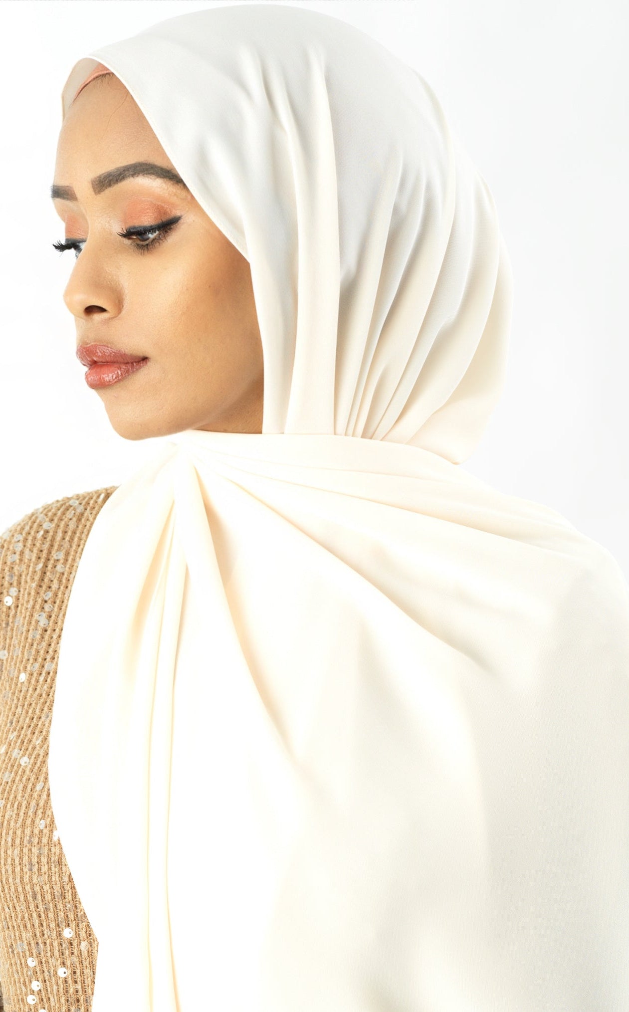 Vanilla Korean Chiffon hijab Kabayare