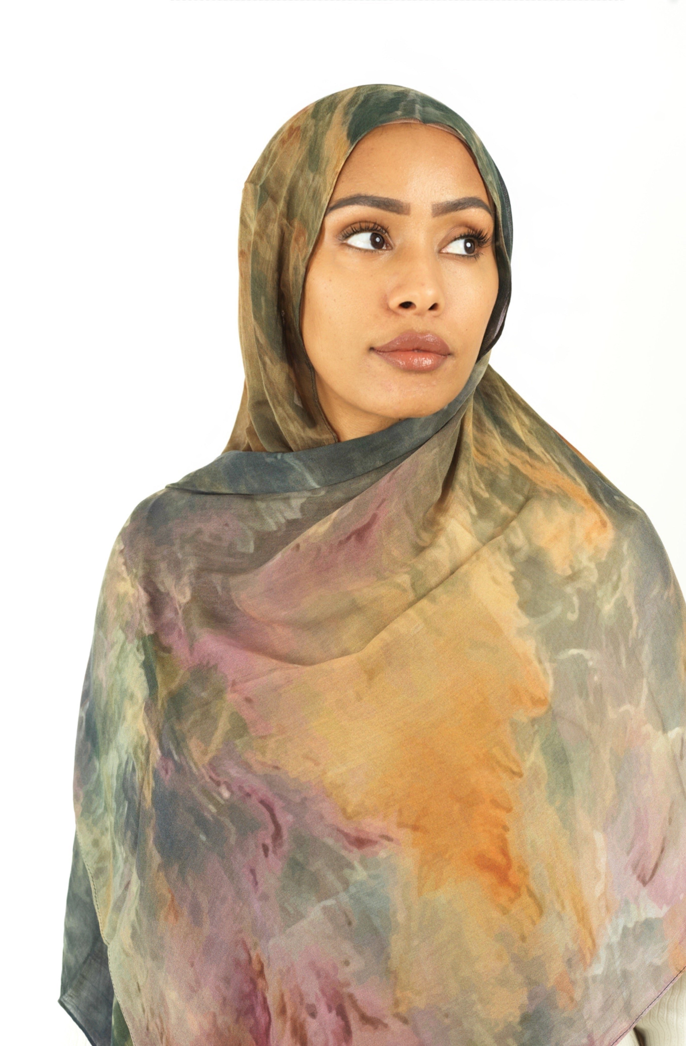 Volcano wave art modal print hijab Kabayare