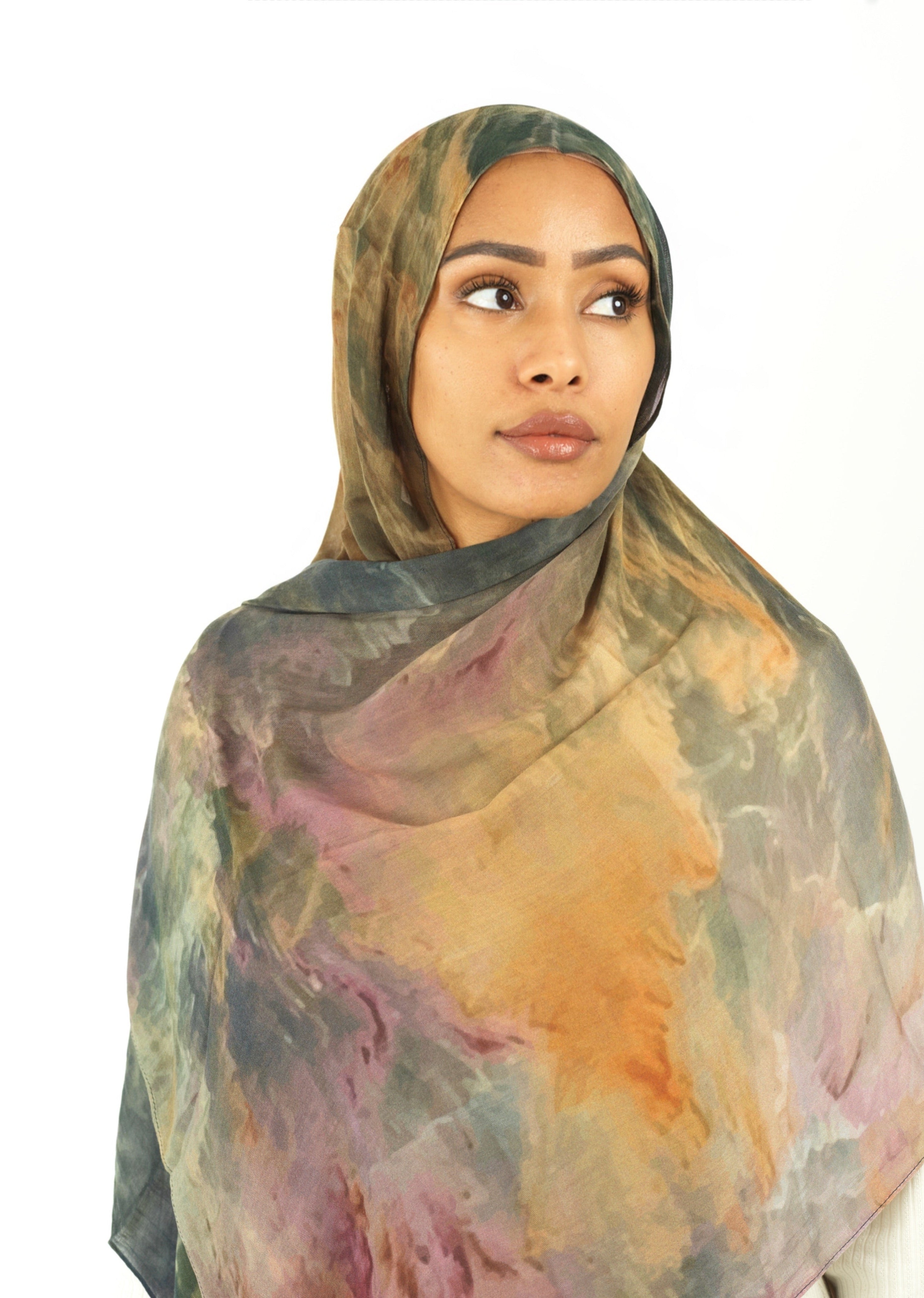 Volcano wave art modal print hijab Kabayare