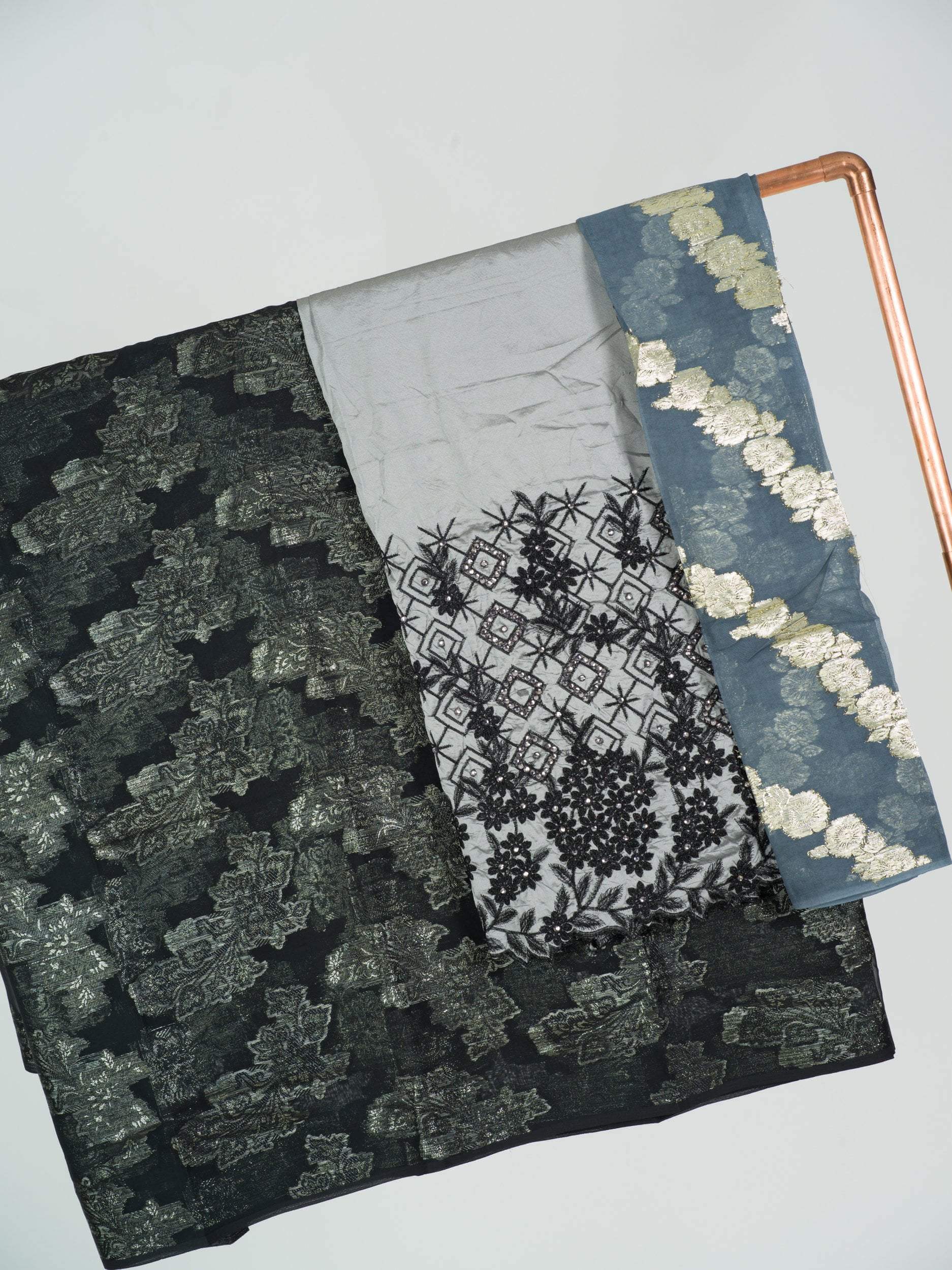 Black and silver romantic LORAX DIRAC Kabayare