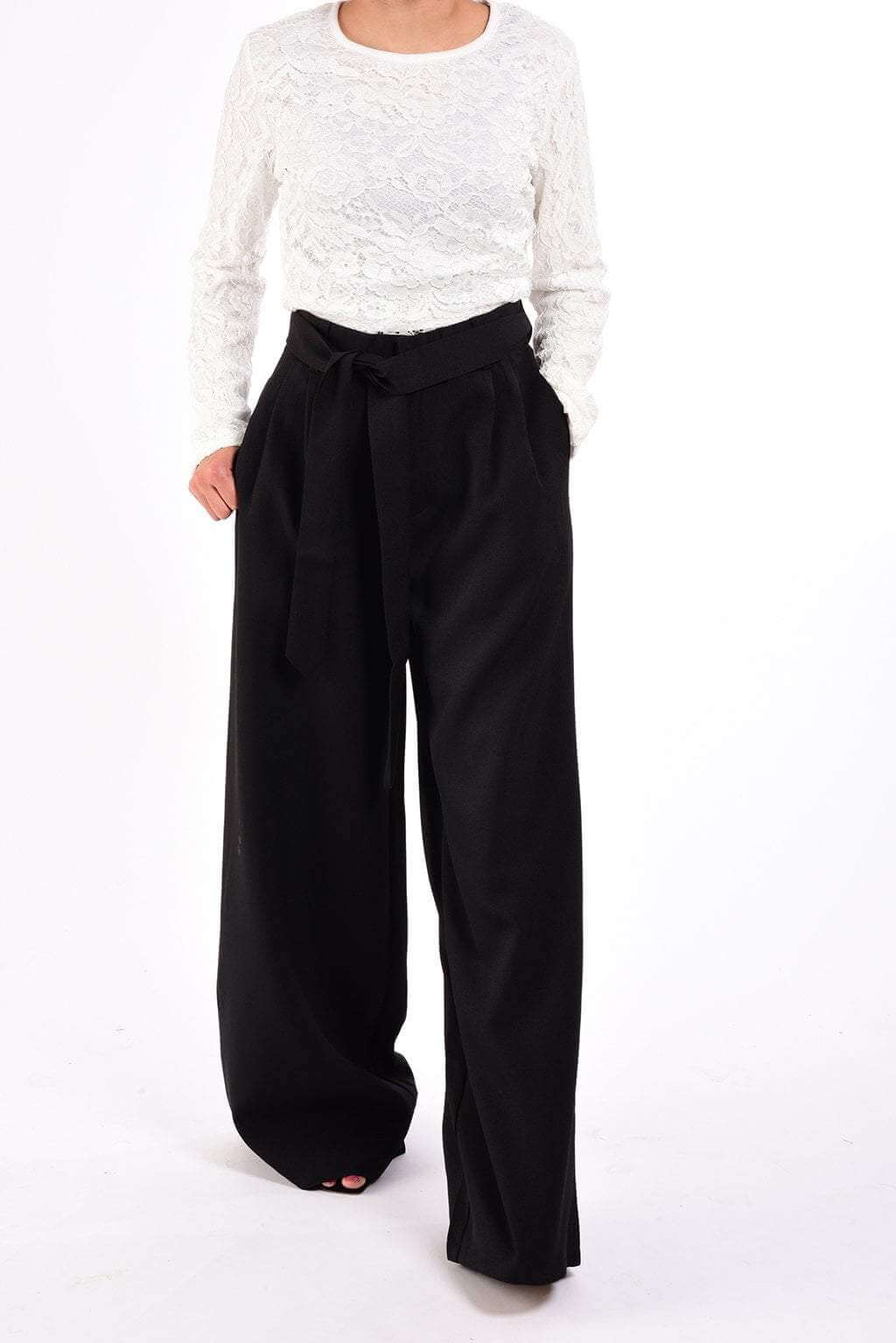 Black modest trousers Kabayare