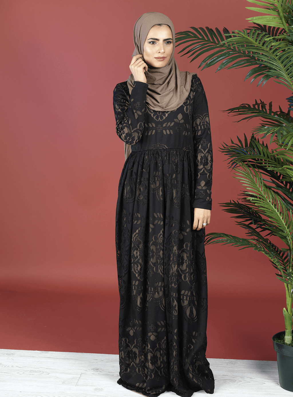 Black Sweetheart Lace Maxi Dress Kabayare