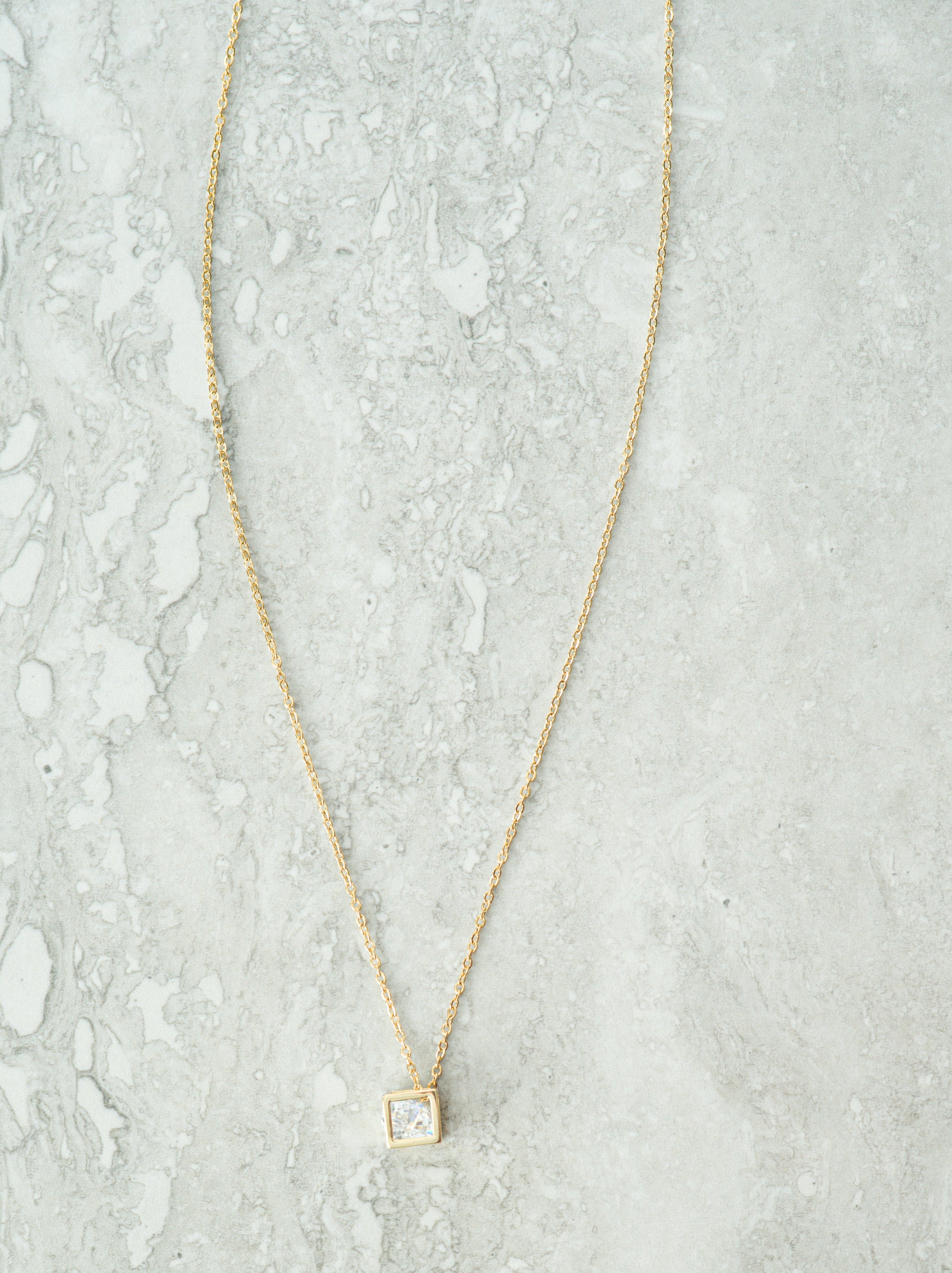 diamond cube gold necklace Kabayare
