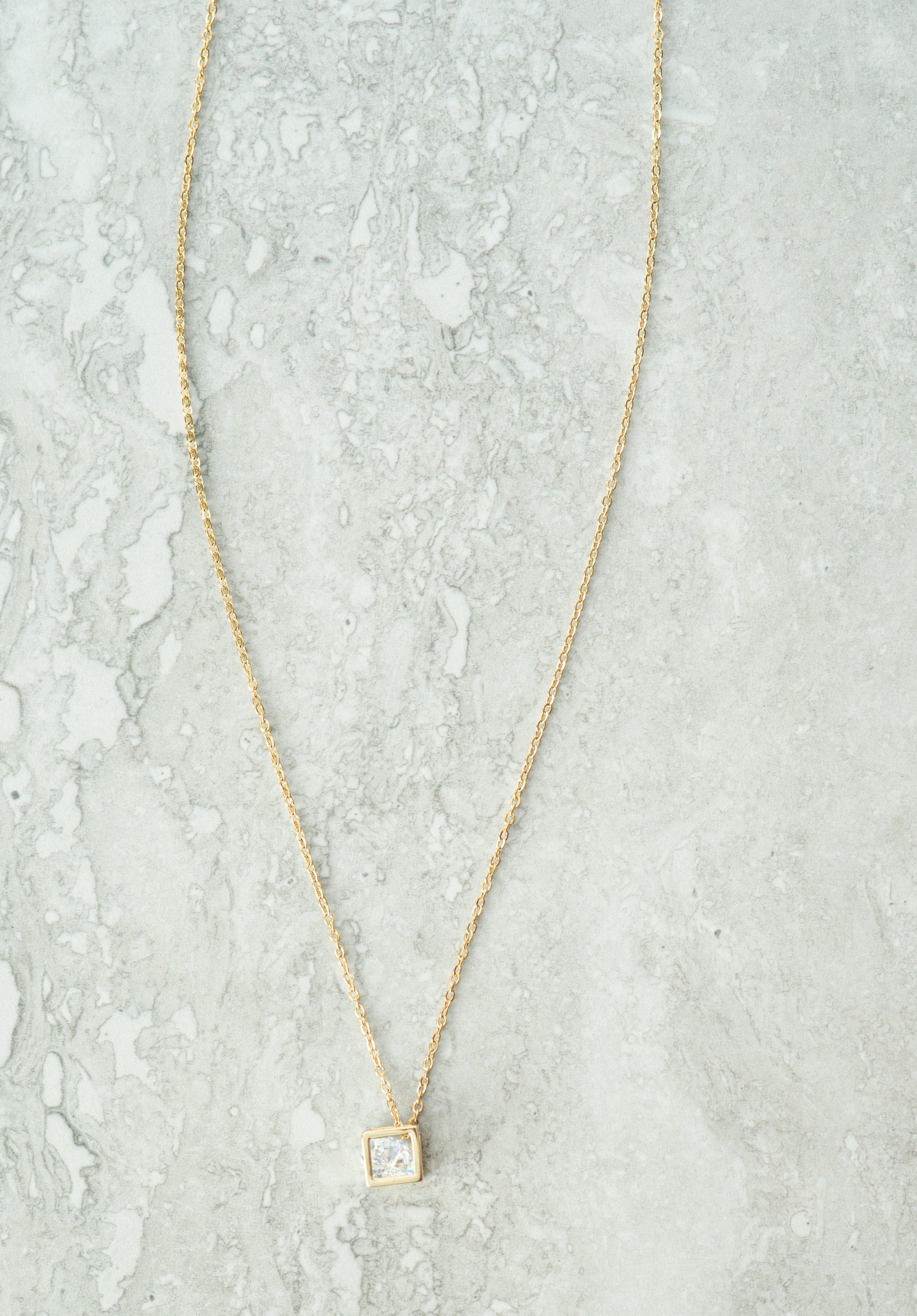 diamond cube gold necklace Kabayare