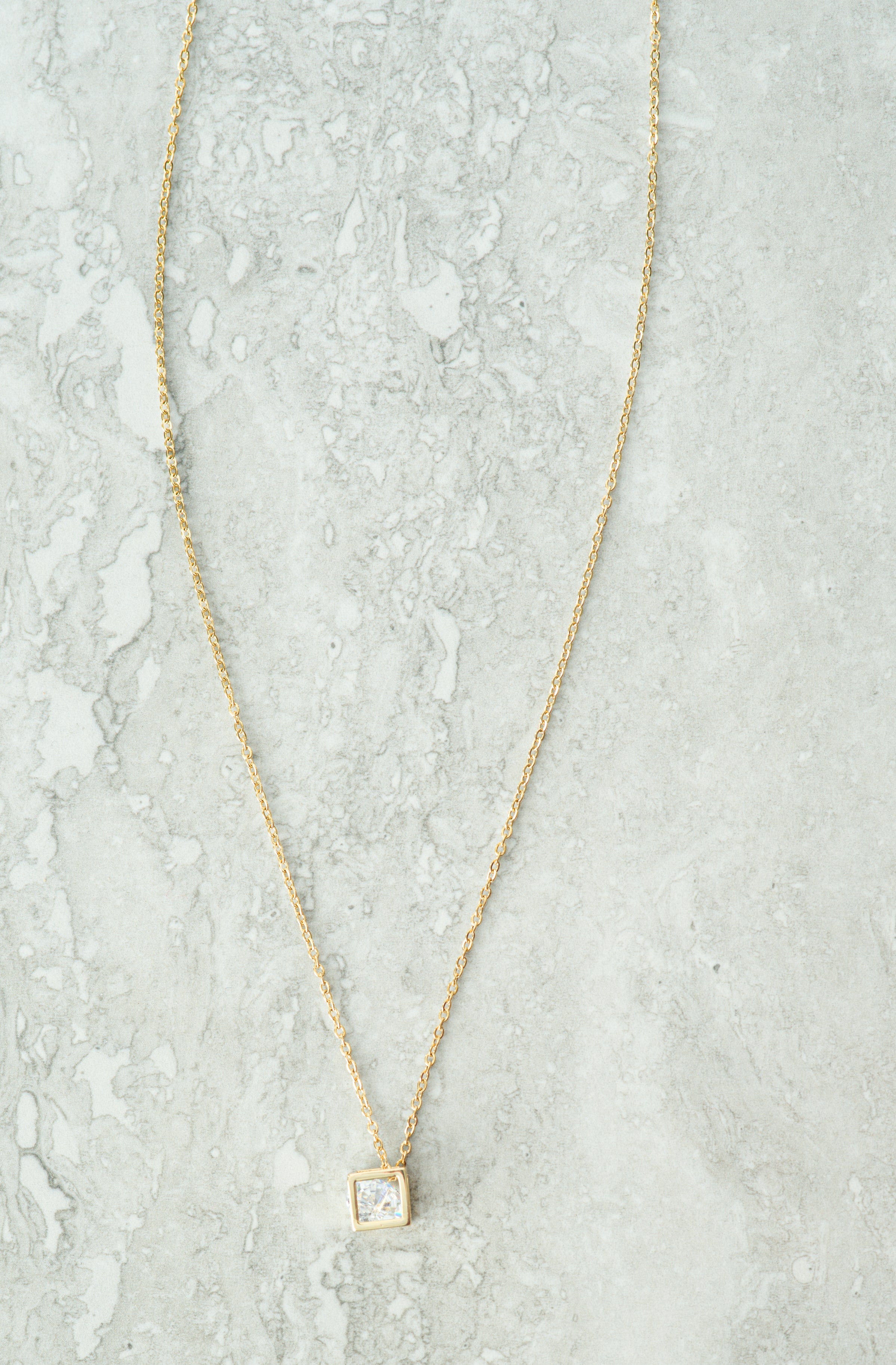 diamond cube gold necklace Kabayare