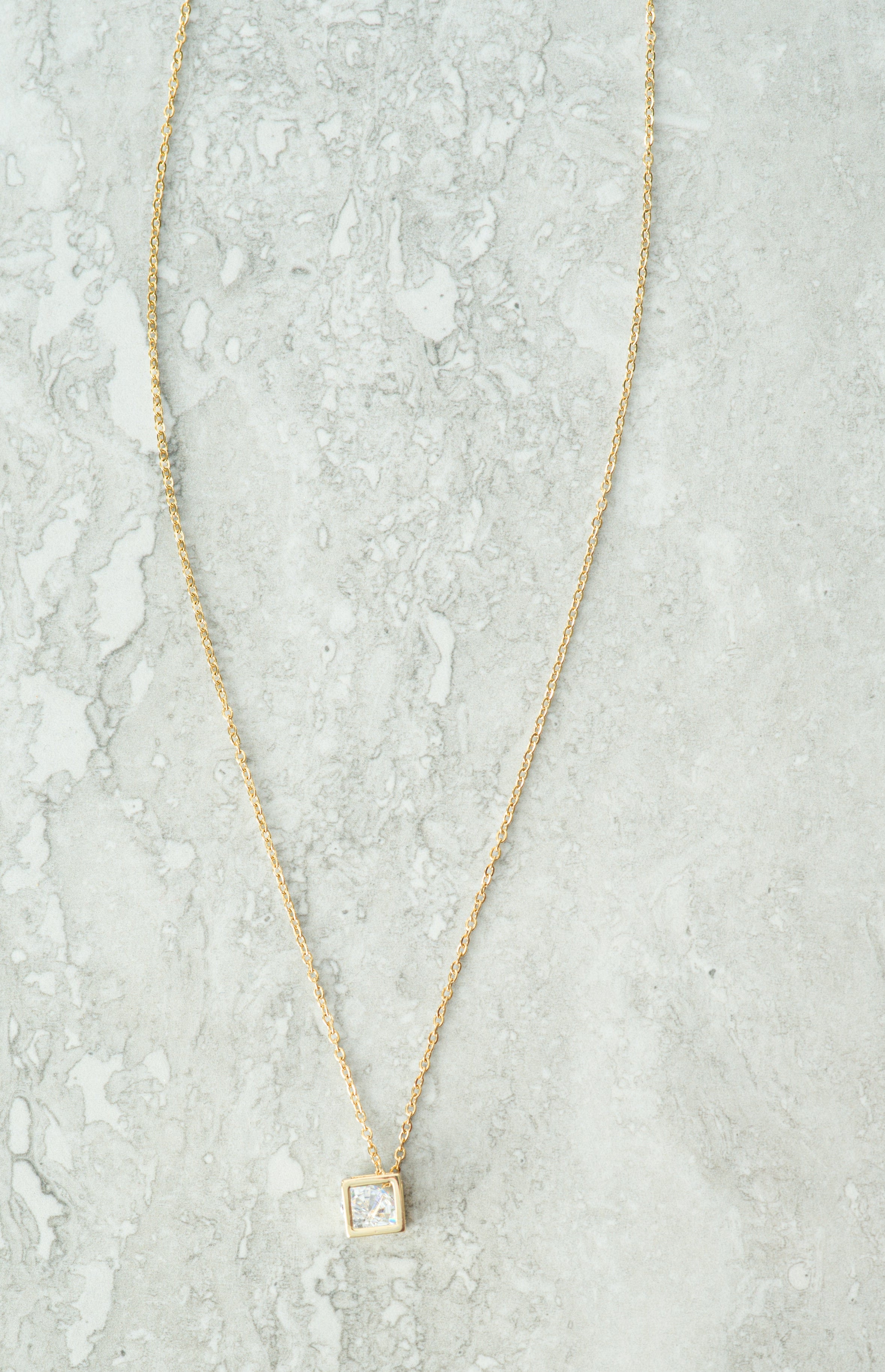 diamond cube gold necklace Kabayare