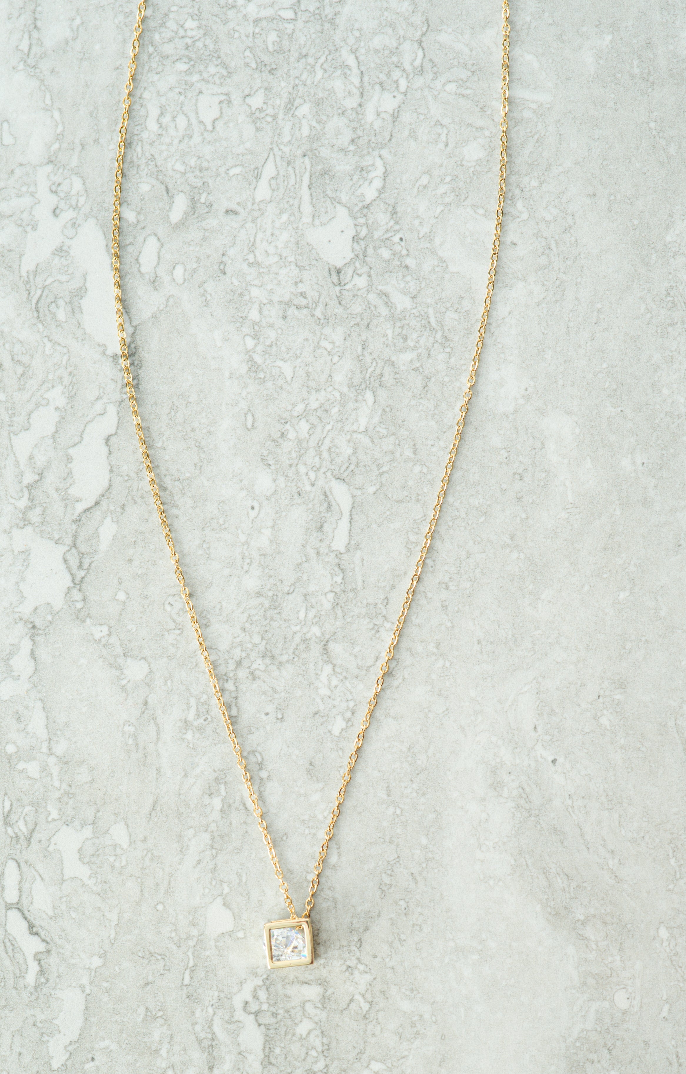 diamond cube gold necklace Kabayare