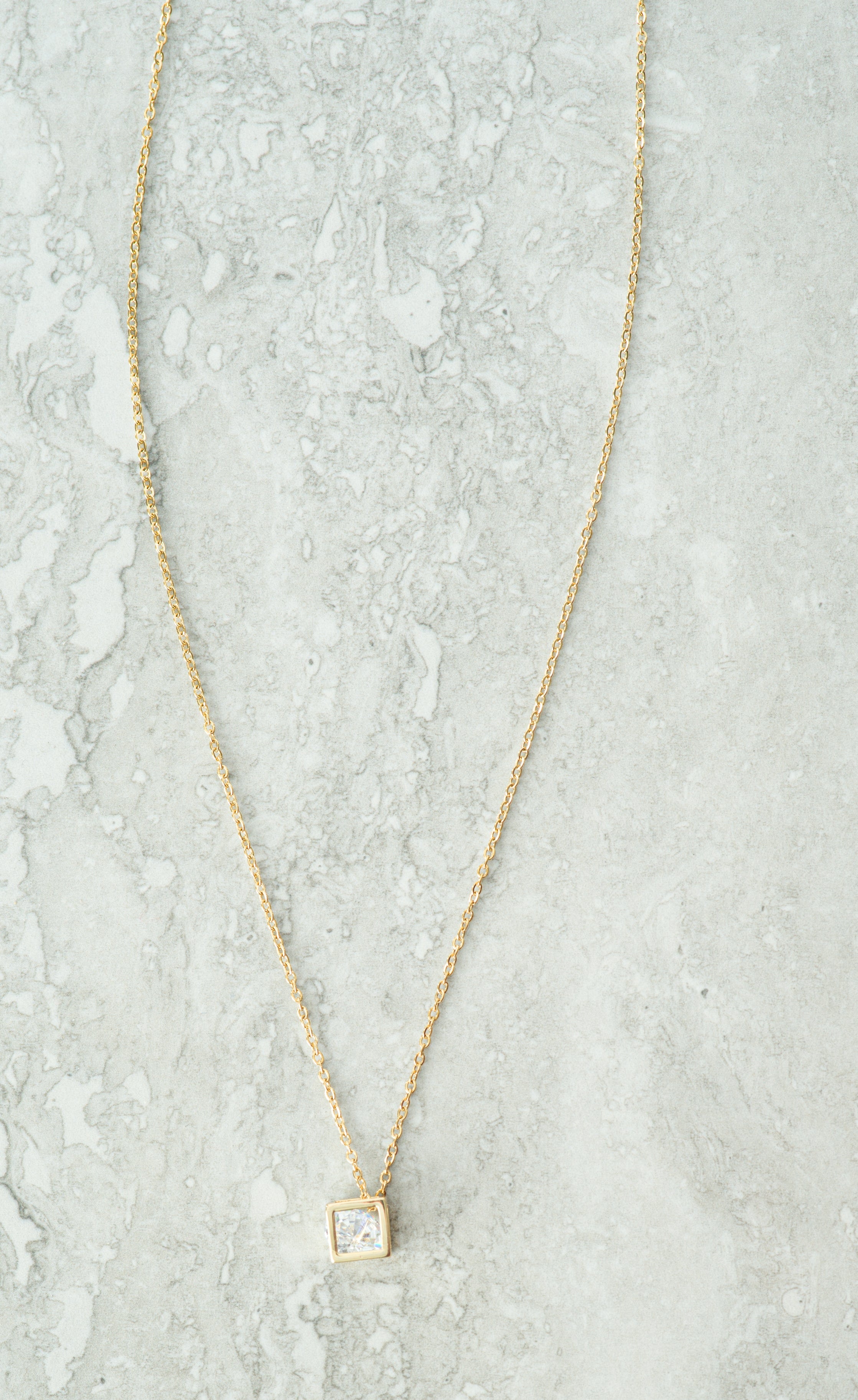 diamond cube gold necklace Kabayare