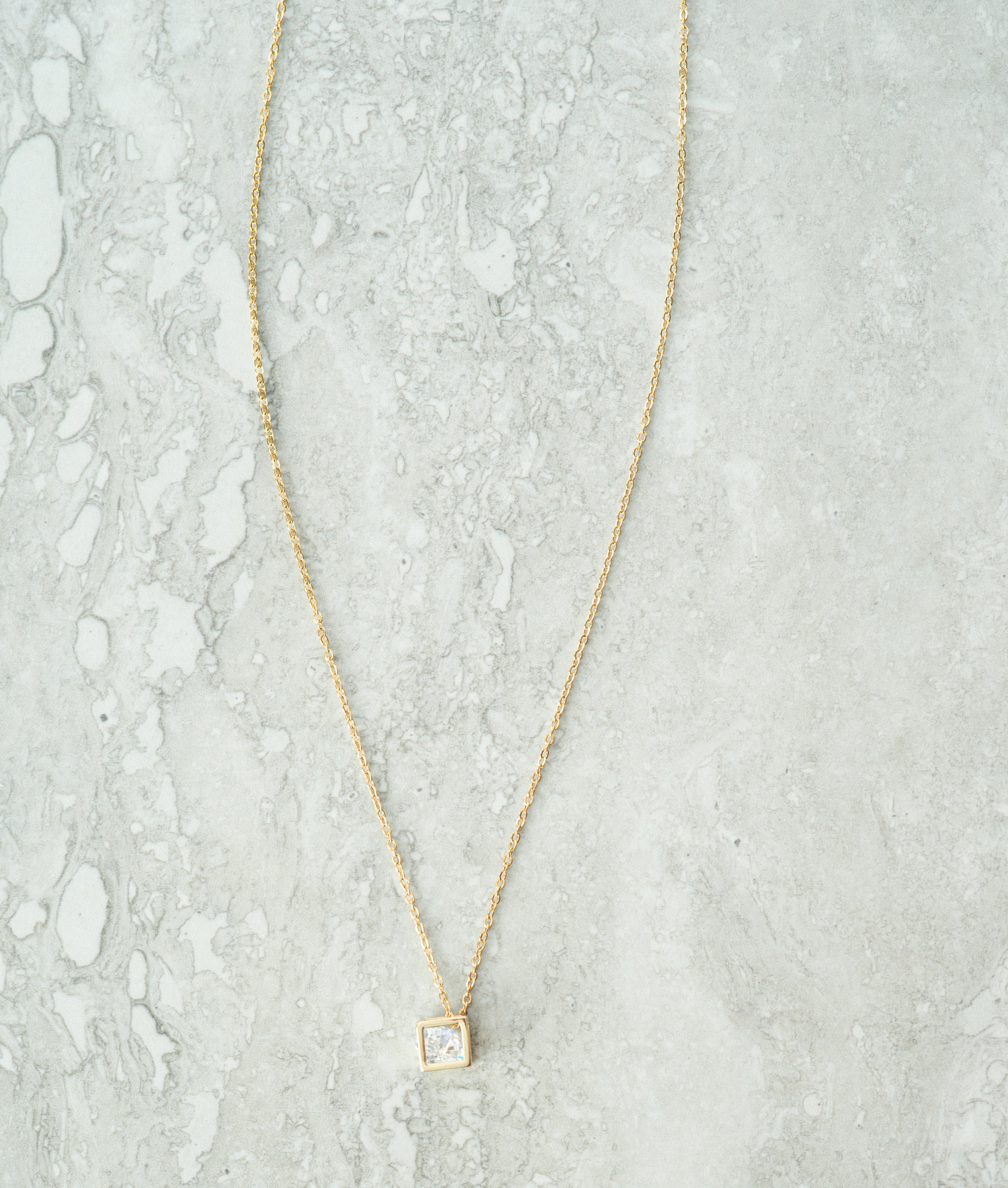 diamond cube gold necklace Kabayare