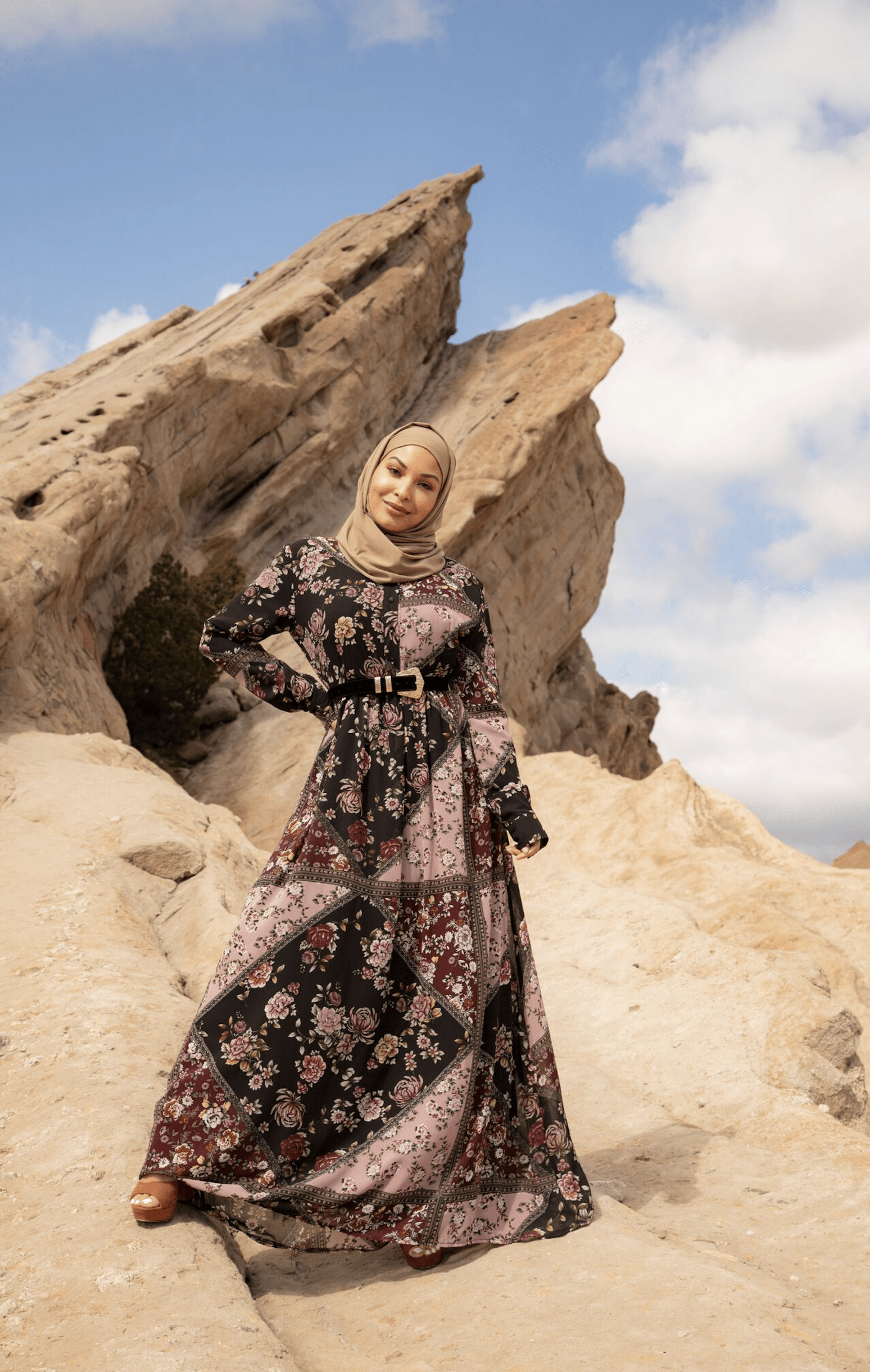 EVER ENCHANTING MAXI DRESS Kabayare