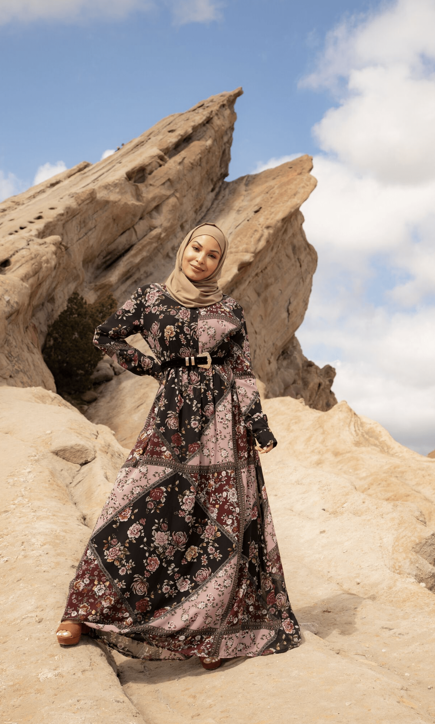 EVER ENCHANTING MAXI DRESS Kabayare