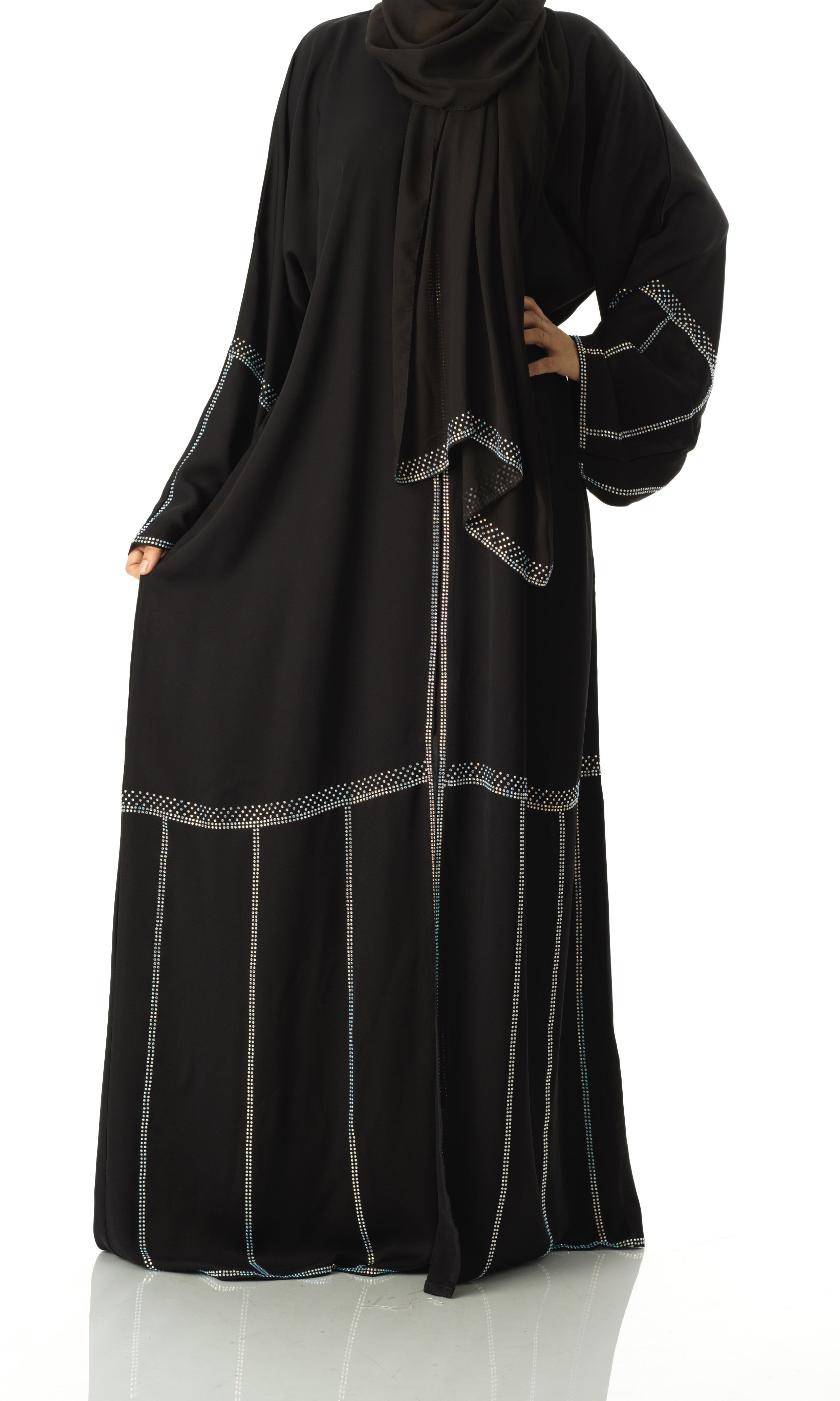 Golden girl Nida abaya Kabayare