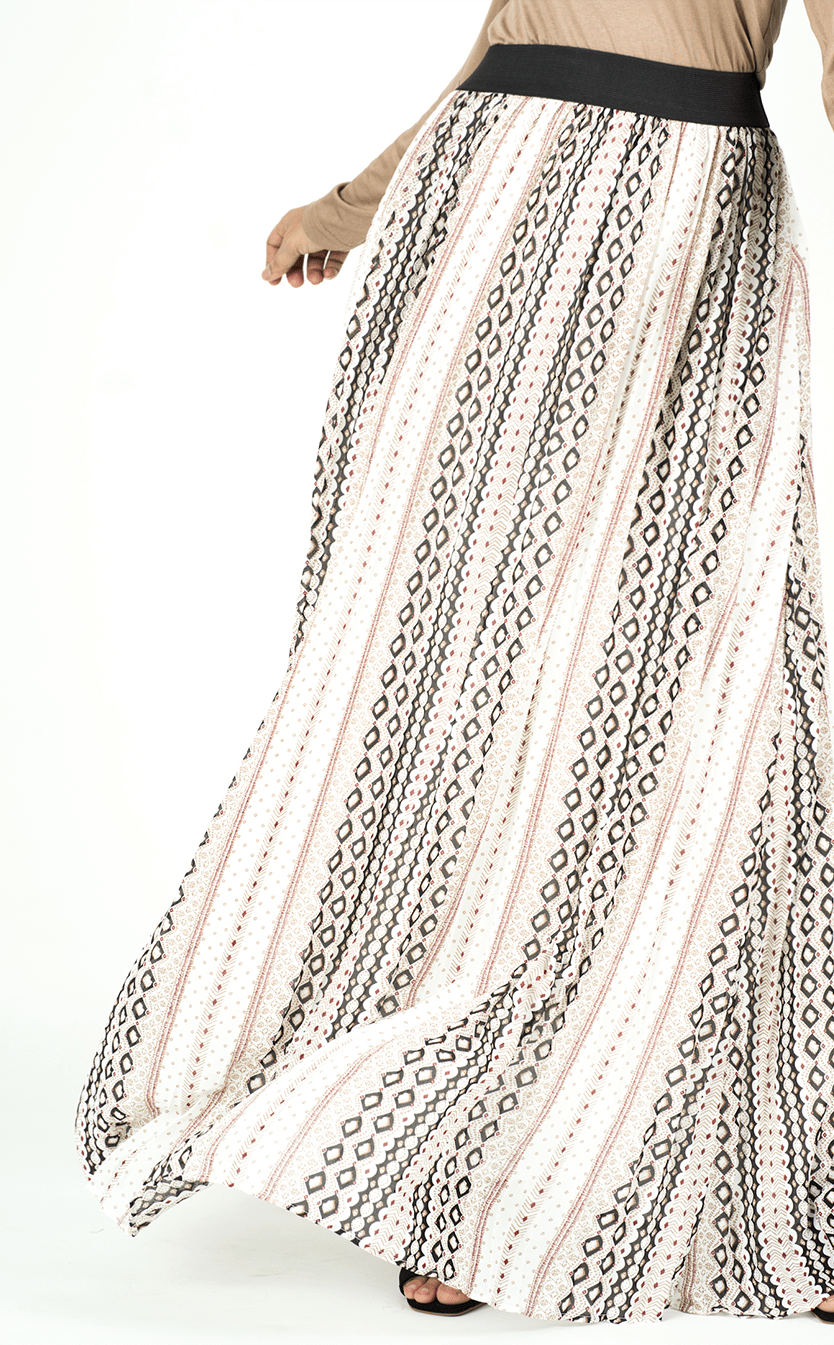 Ivory aztec pleated skirt Kabayare