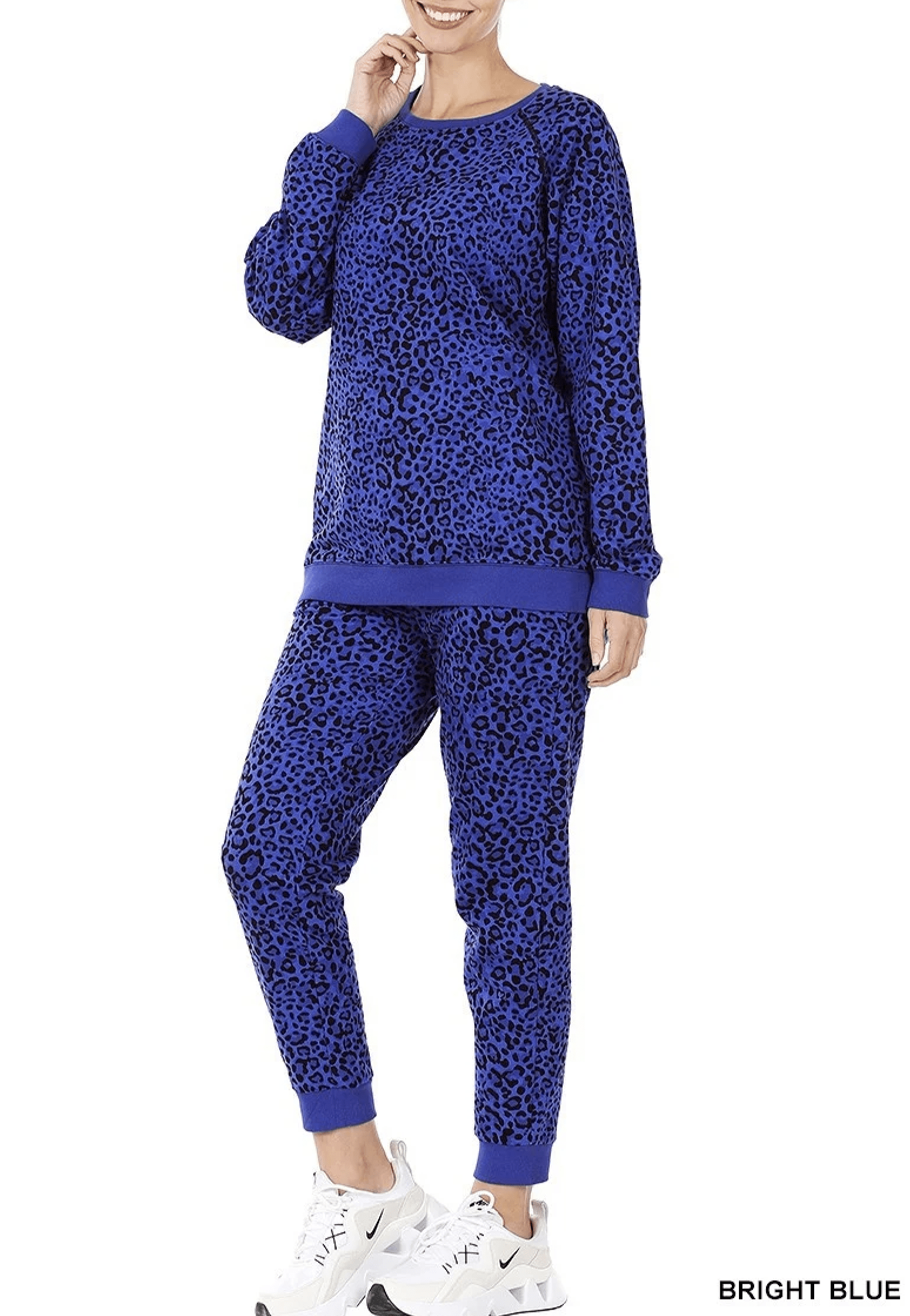 LEOPARD PRINT SLEEVE PULLOVER & JOGGER PANTS Kabayare