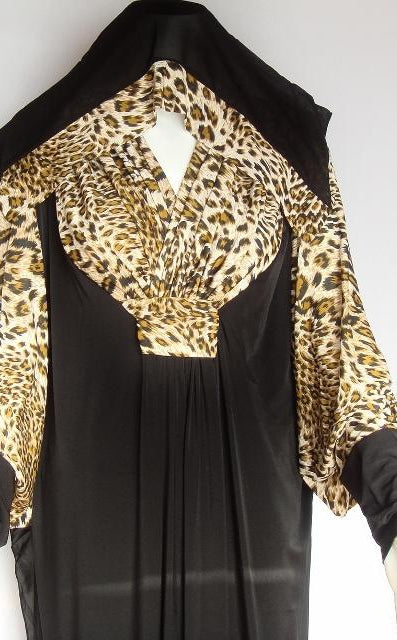 Leopard Stretchy Abaya Kabayare