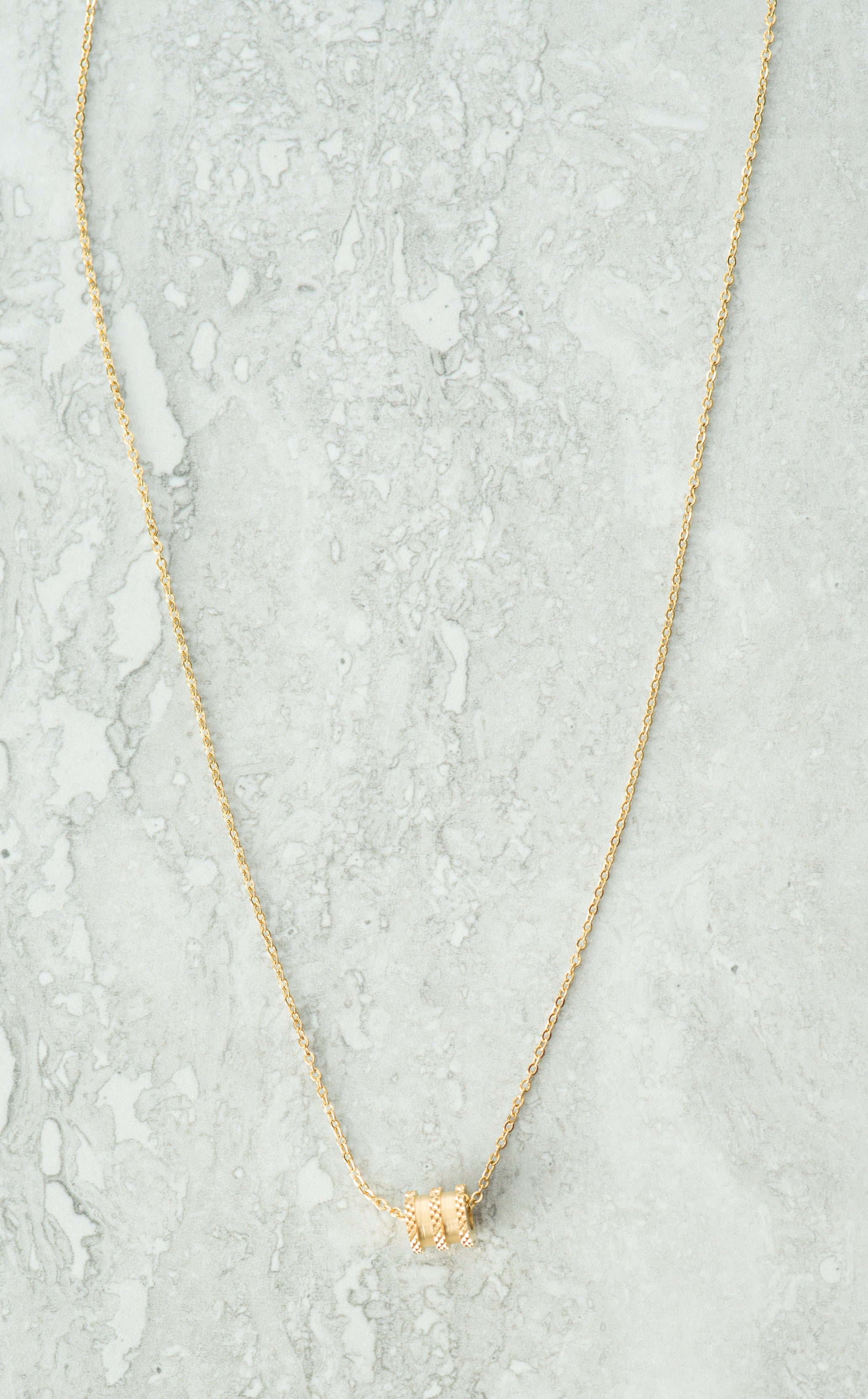 Little bangle of gold necklace Kabayare