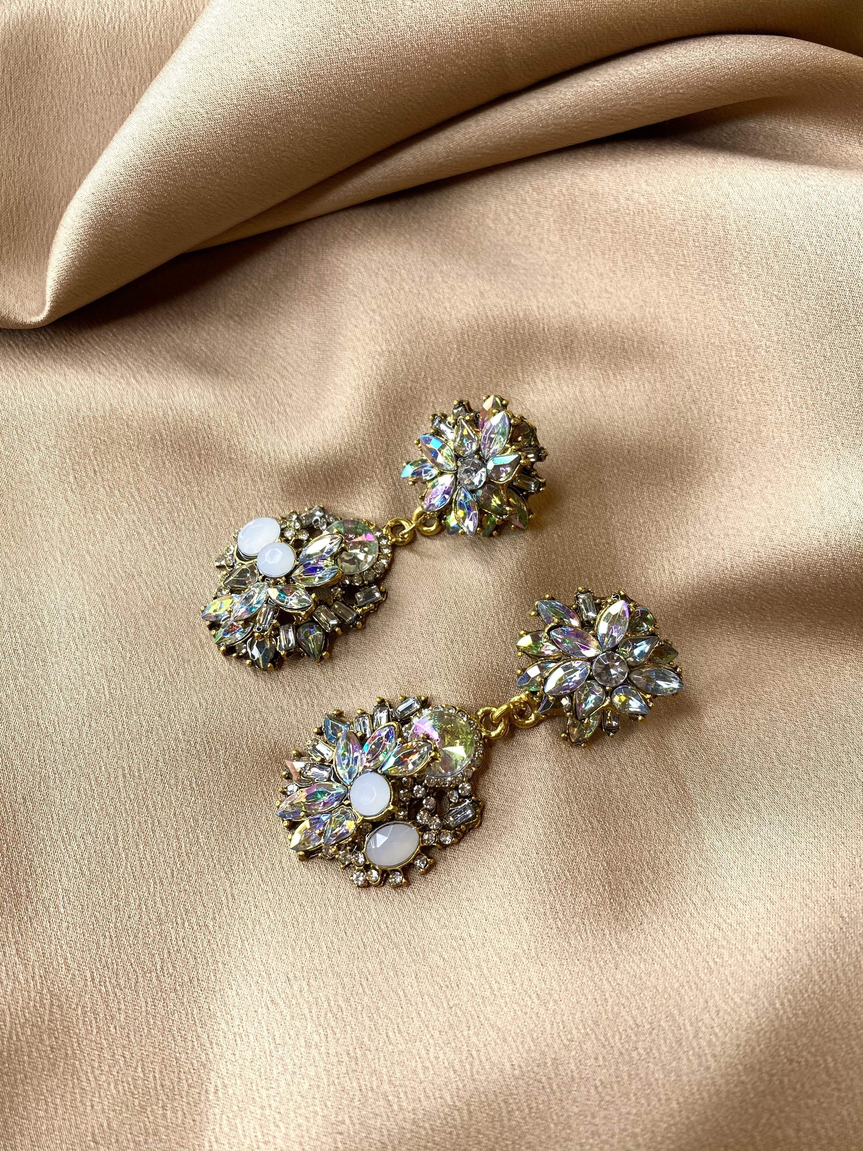 Love me new earrings Kabayare