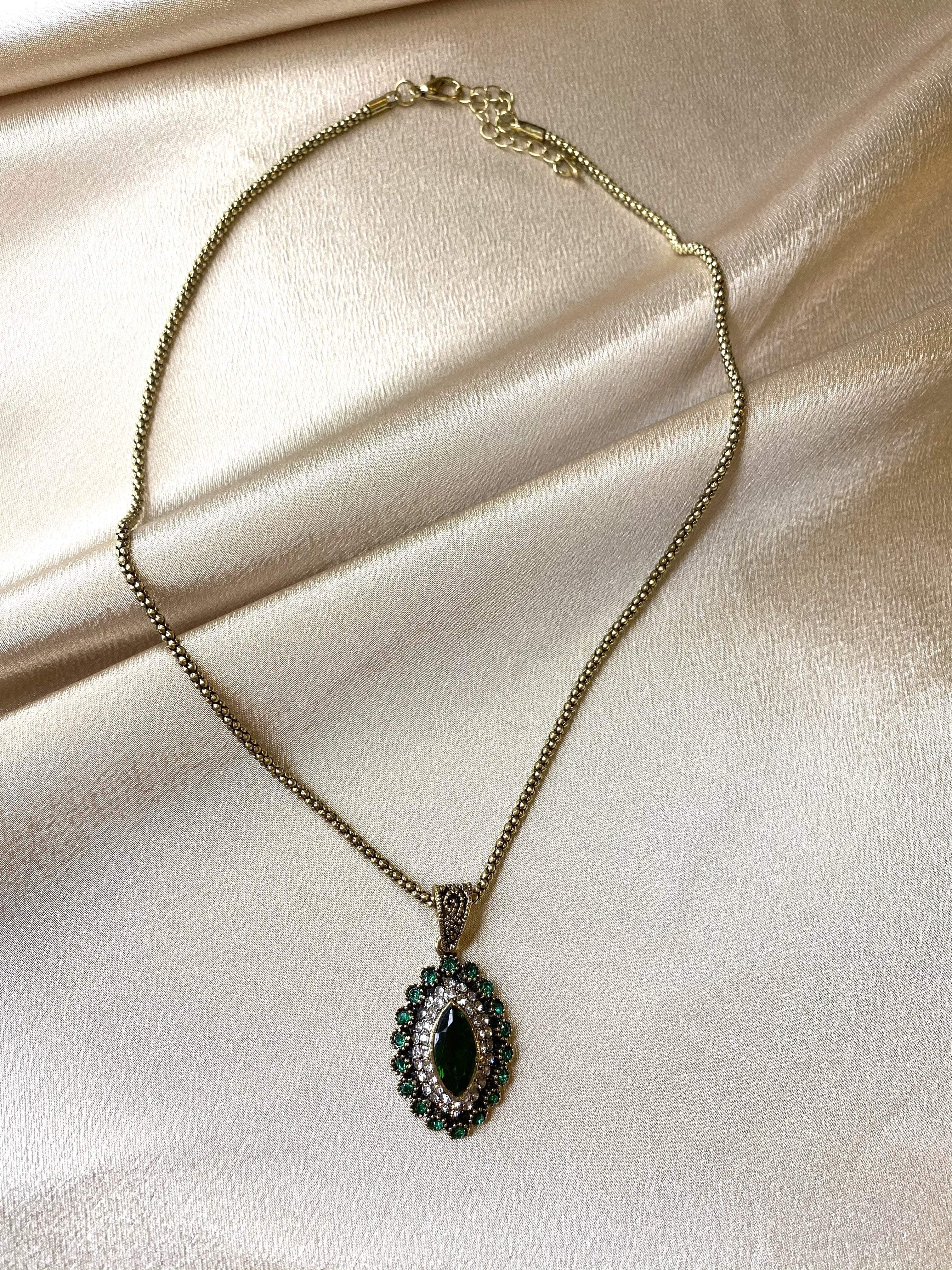Lucky charms Statement Necklace Kabayare