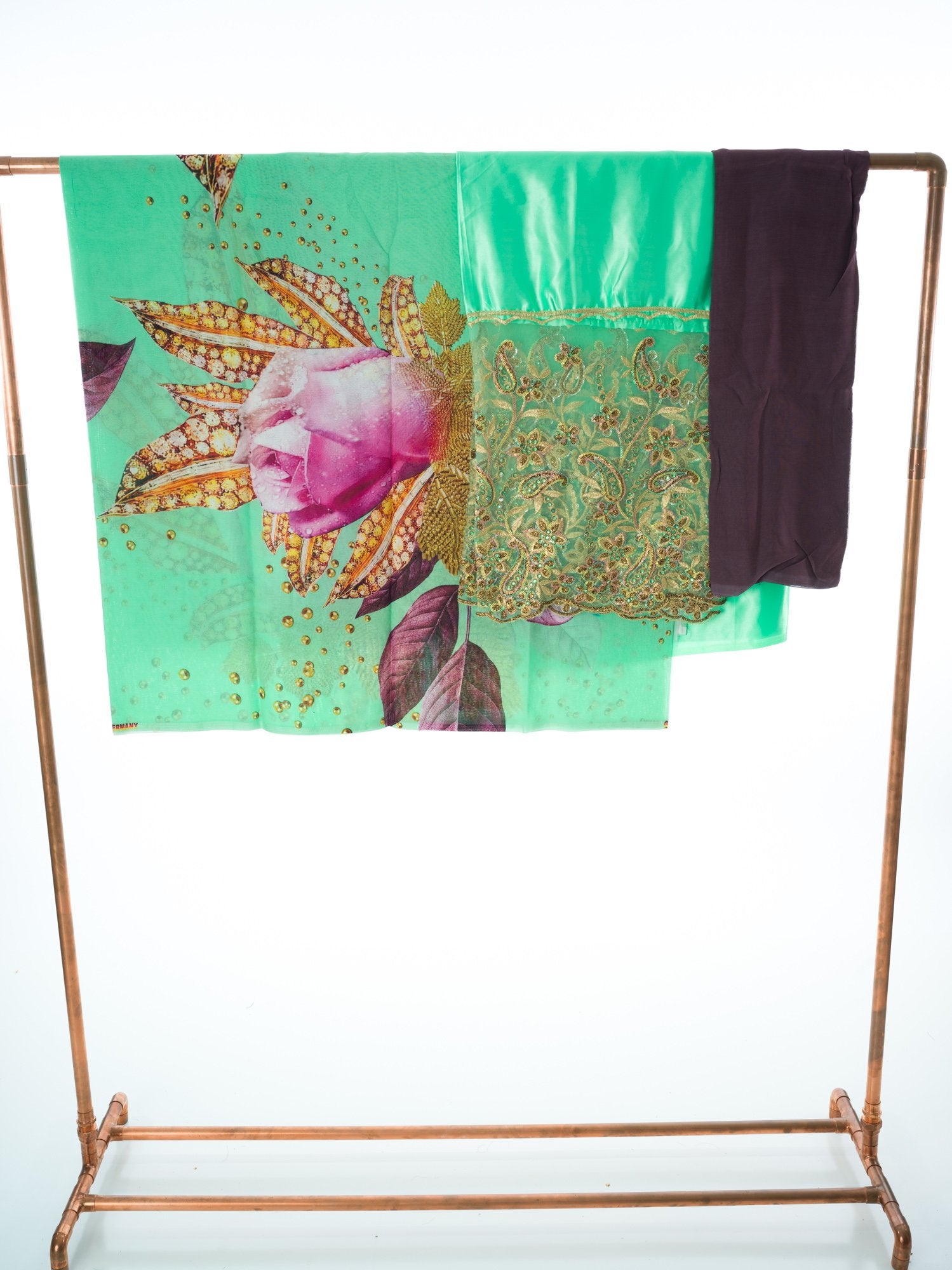 Mint and floral Will digital dirac Kabayare