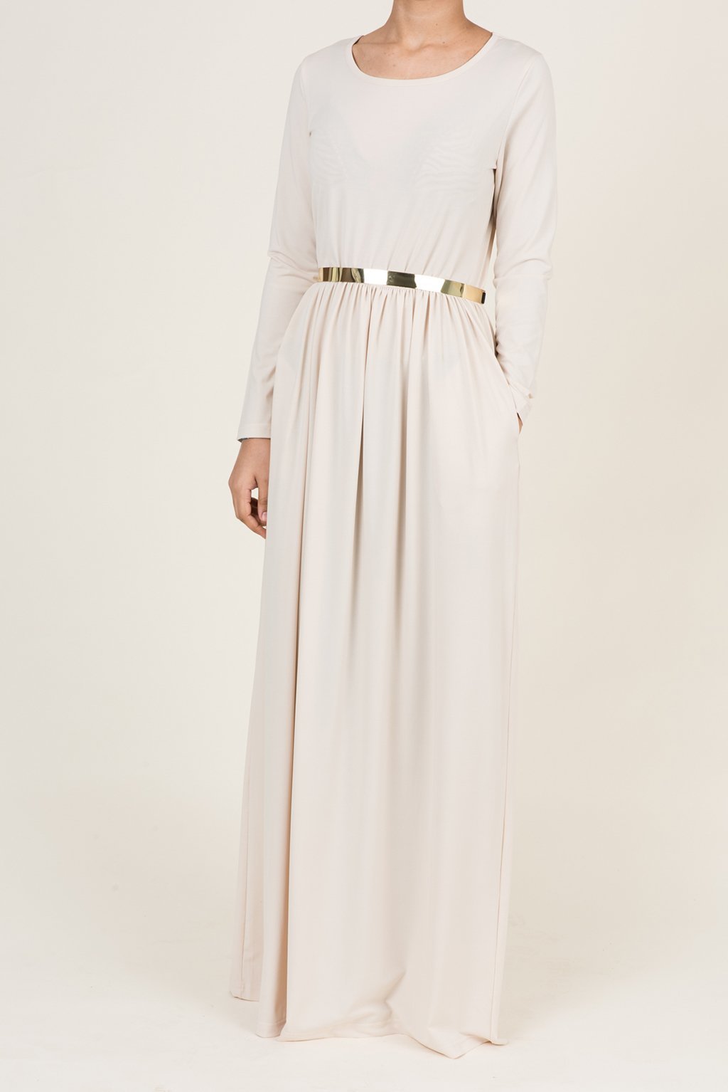 Pearl Milk Silk Maxi Dress (SOFT) Kabayare