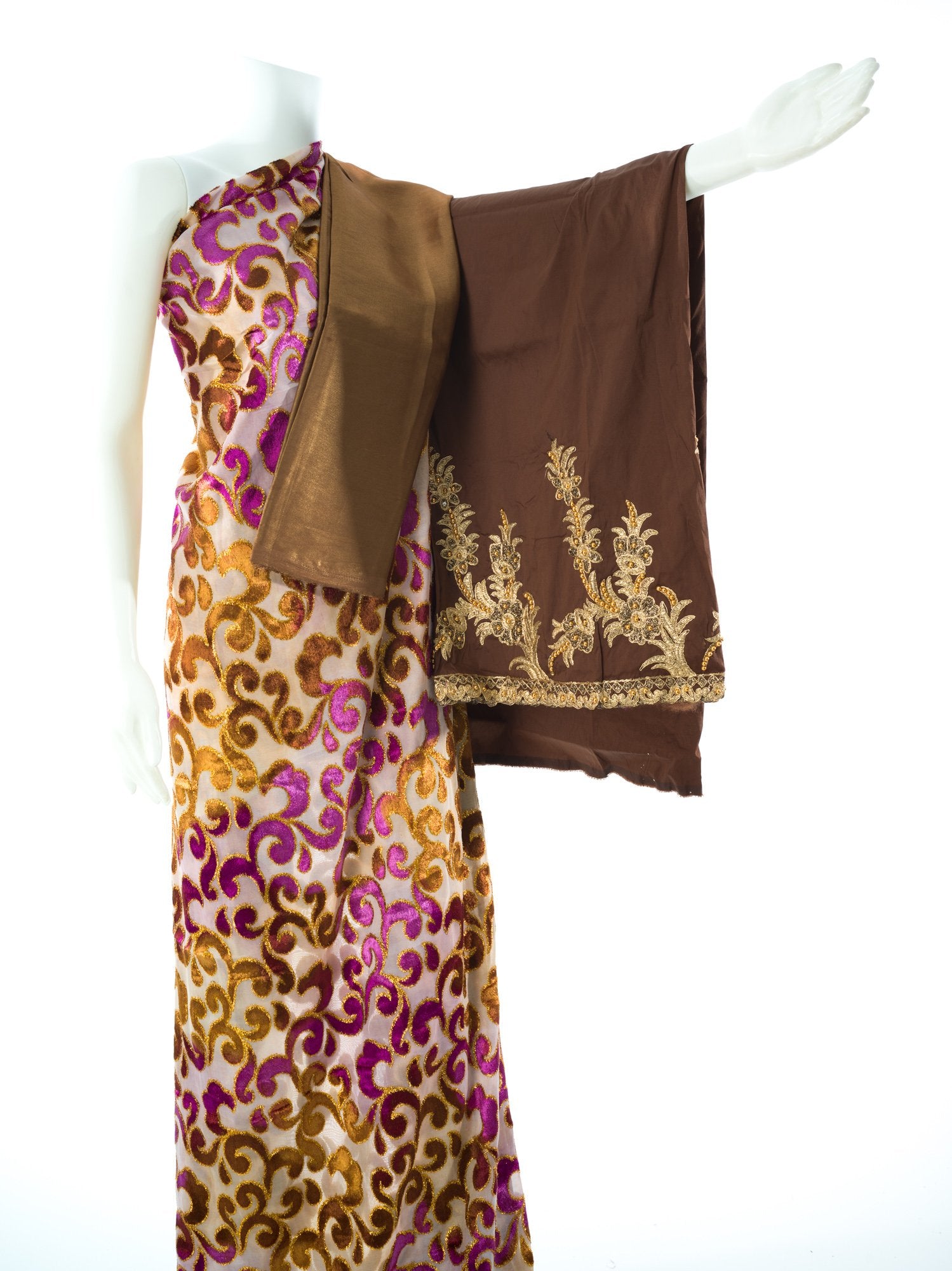 Pretty Dahabal Dirac set Kabayare