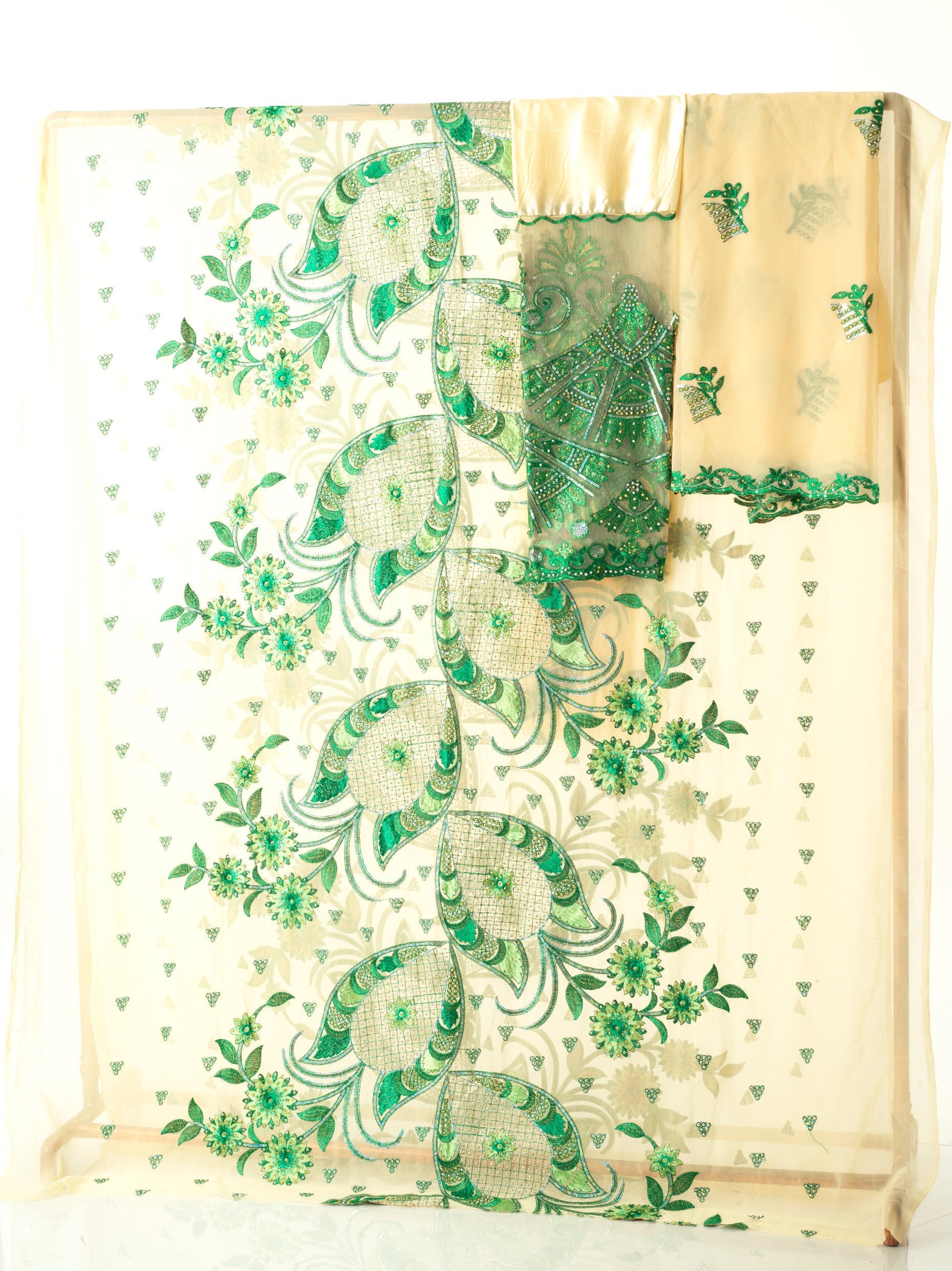 Pretty green Vanilla saree Dirac set Kabayare