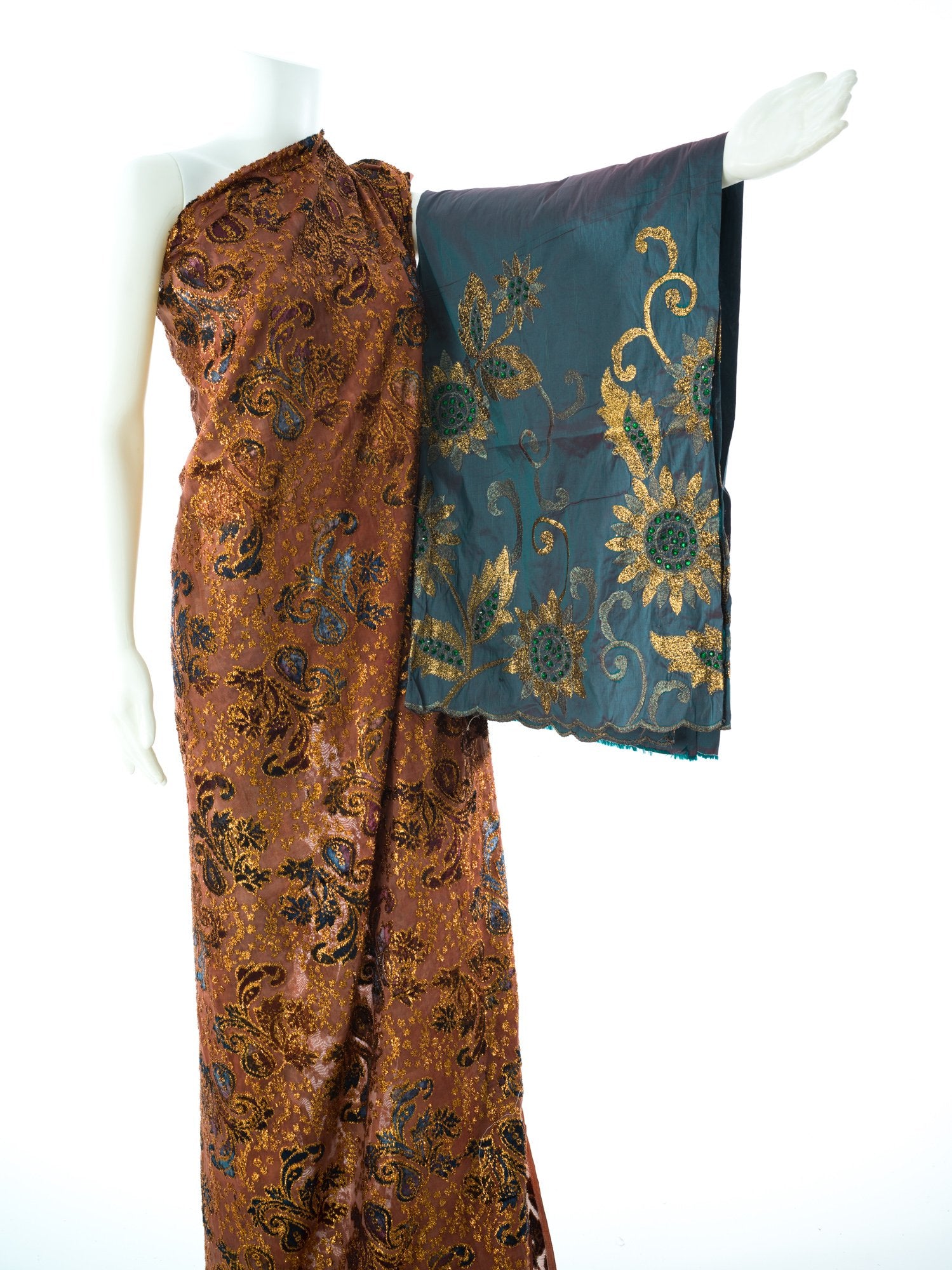 Pretty Halima Maqbal Dirac set Kabayare