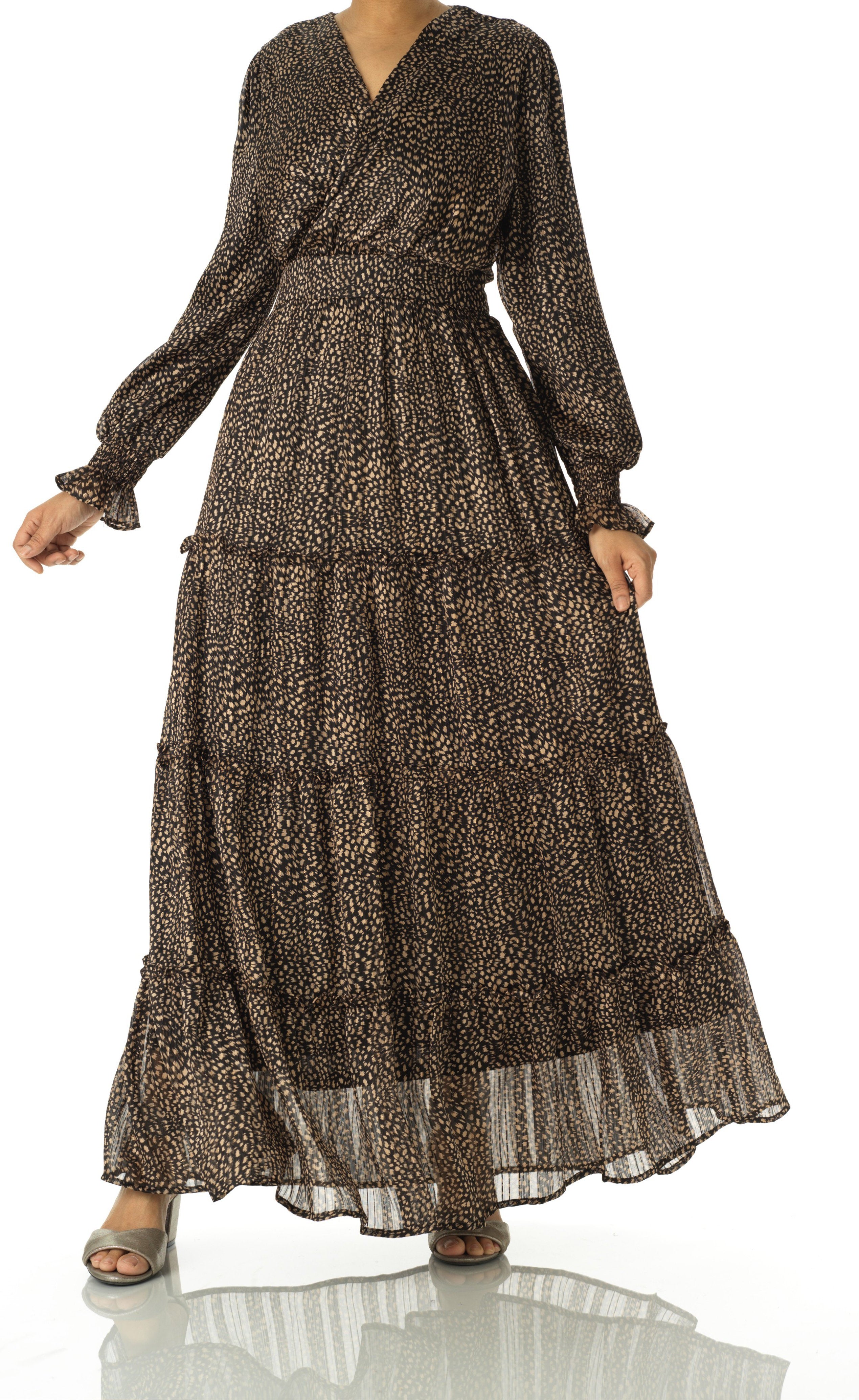 Pretty Petite tiered maxi dress Kabayare