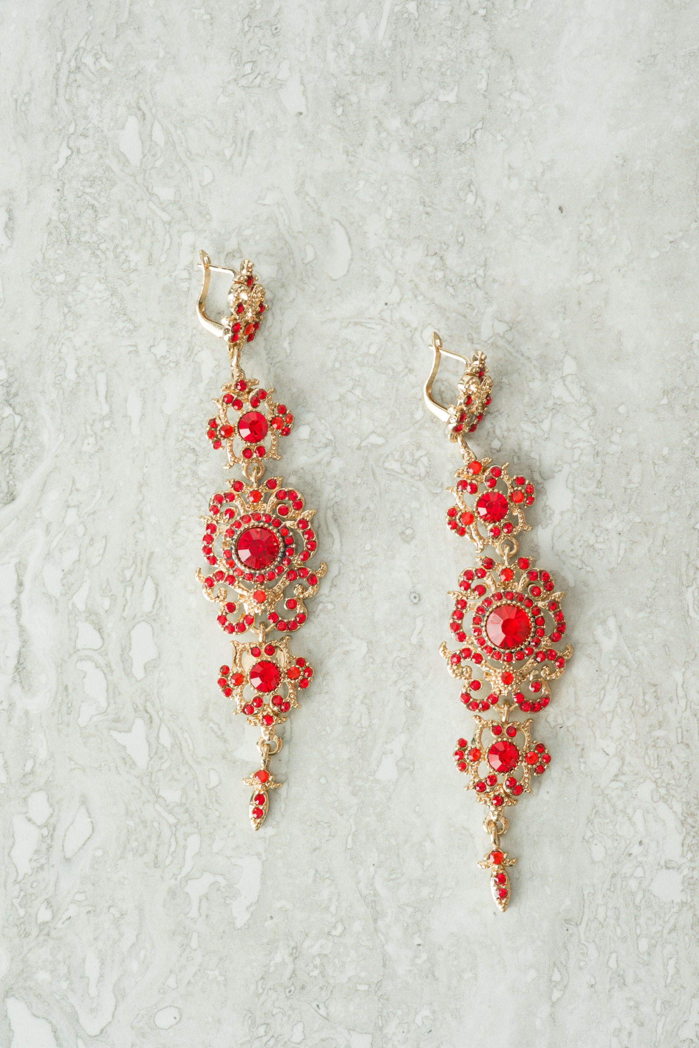 Queen Aishah earrings Kabayare