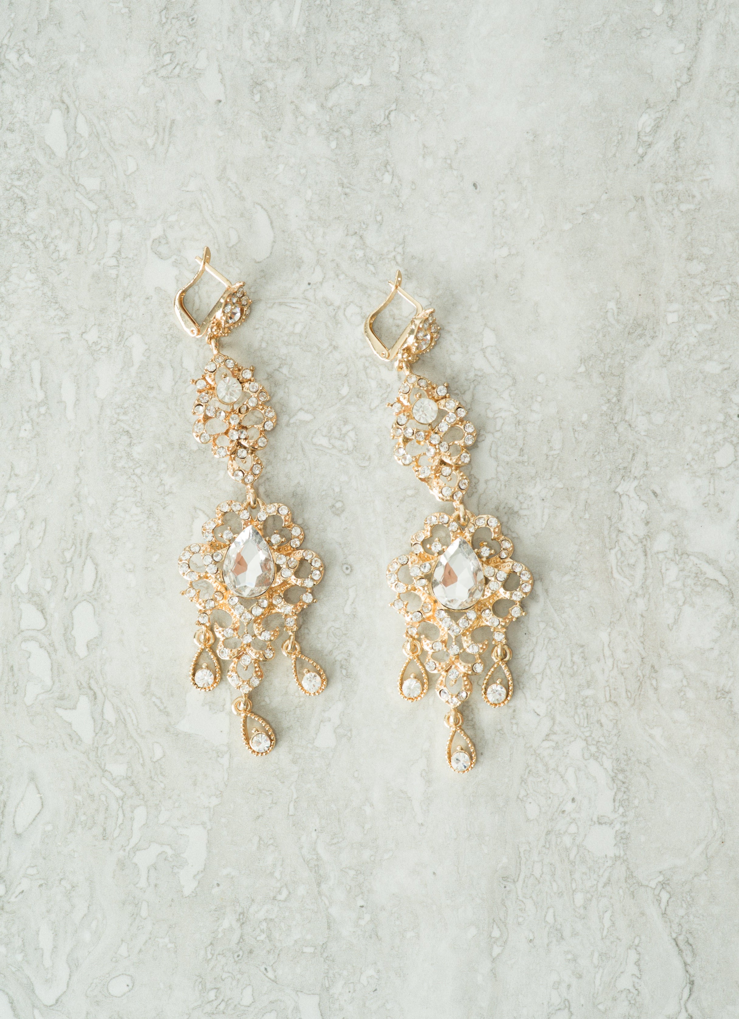 Queen Eiman earrings Kabayare