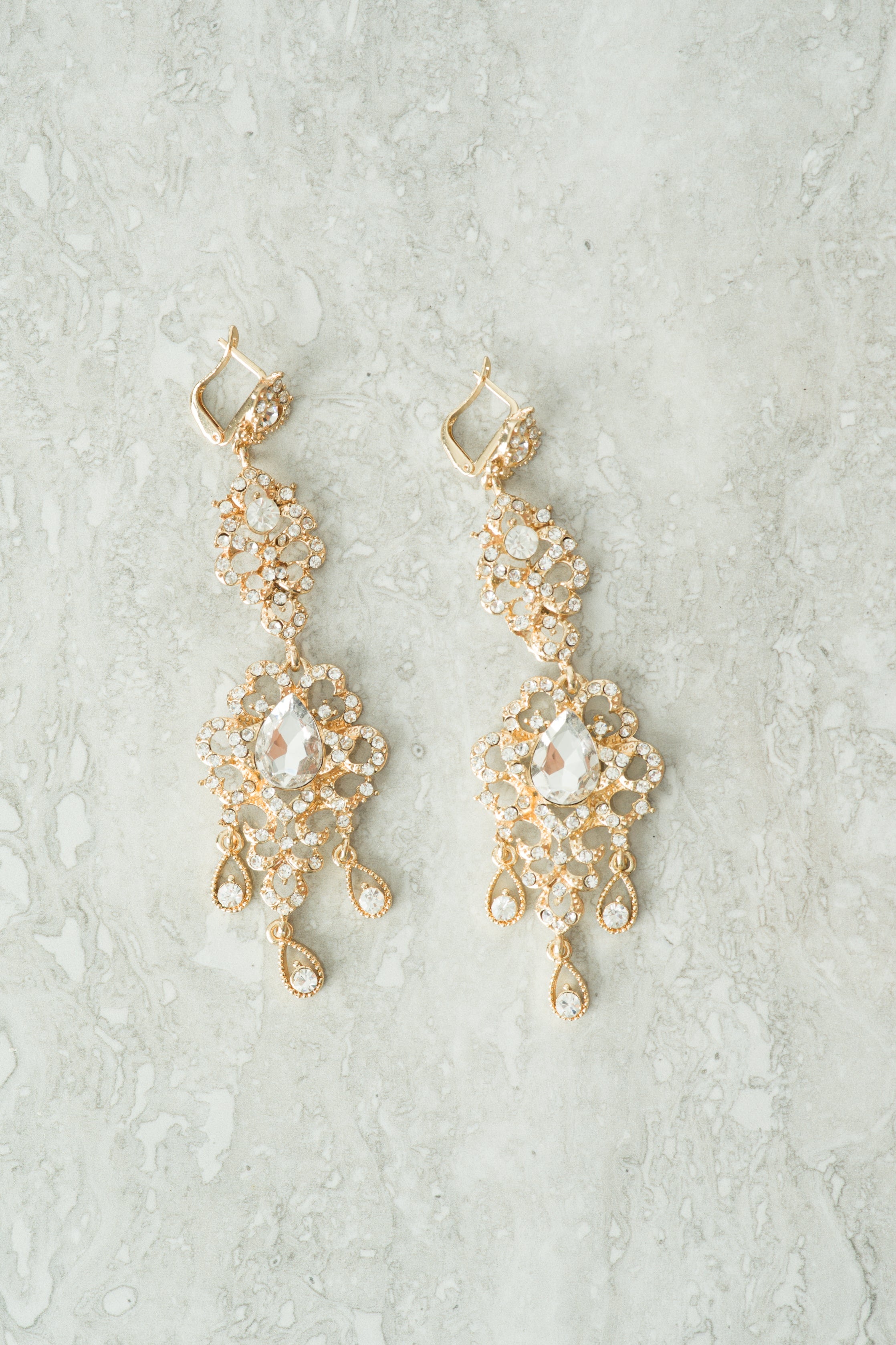 Queen Eiman earrings Kabayare