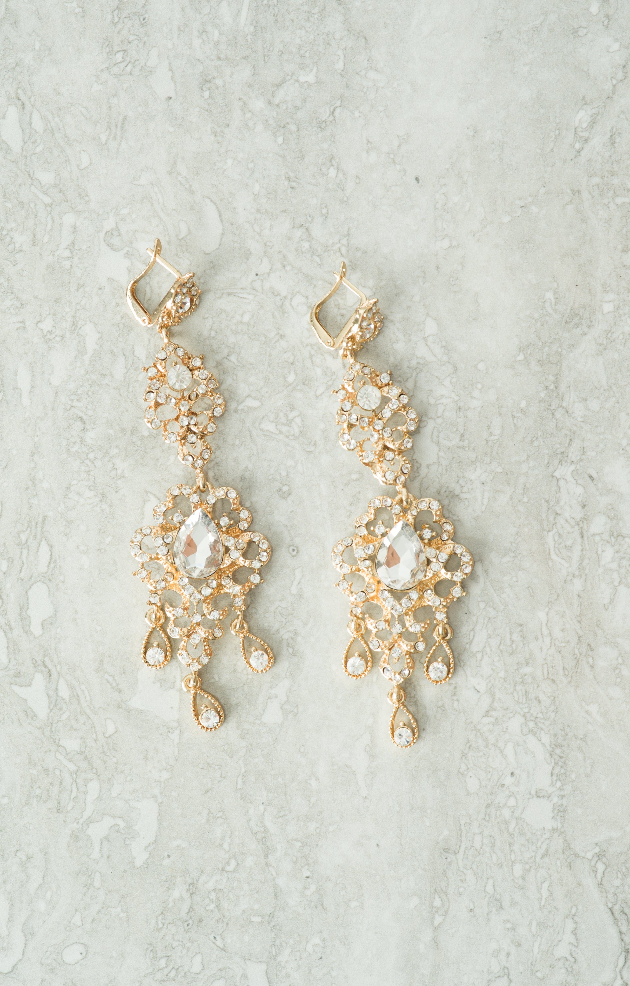 Queen Eiman earrings Kabayare