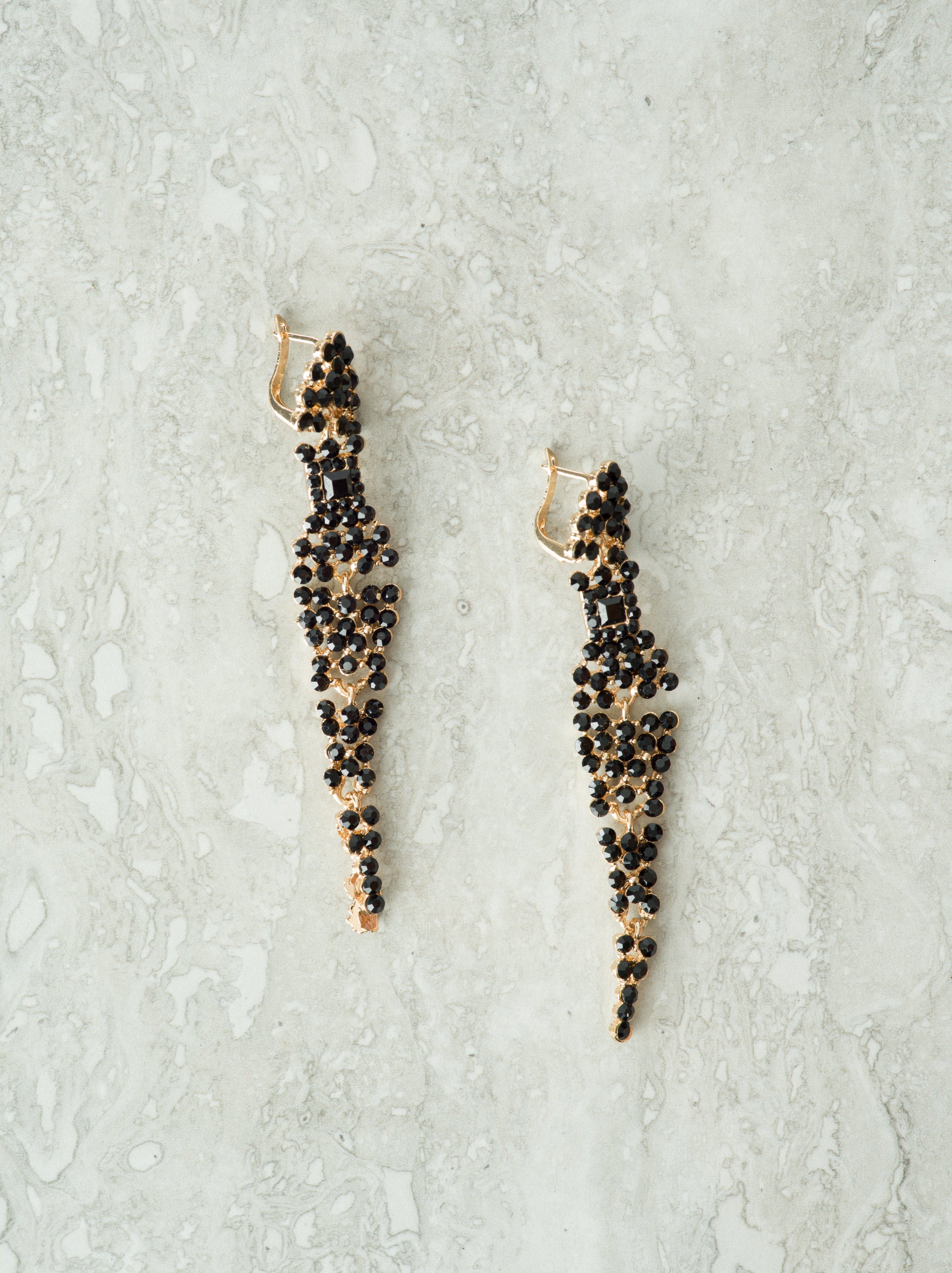 Queen nasraa earrings Kabayare