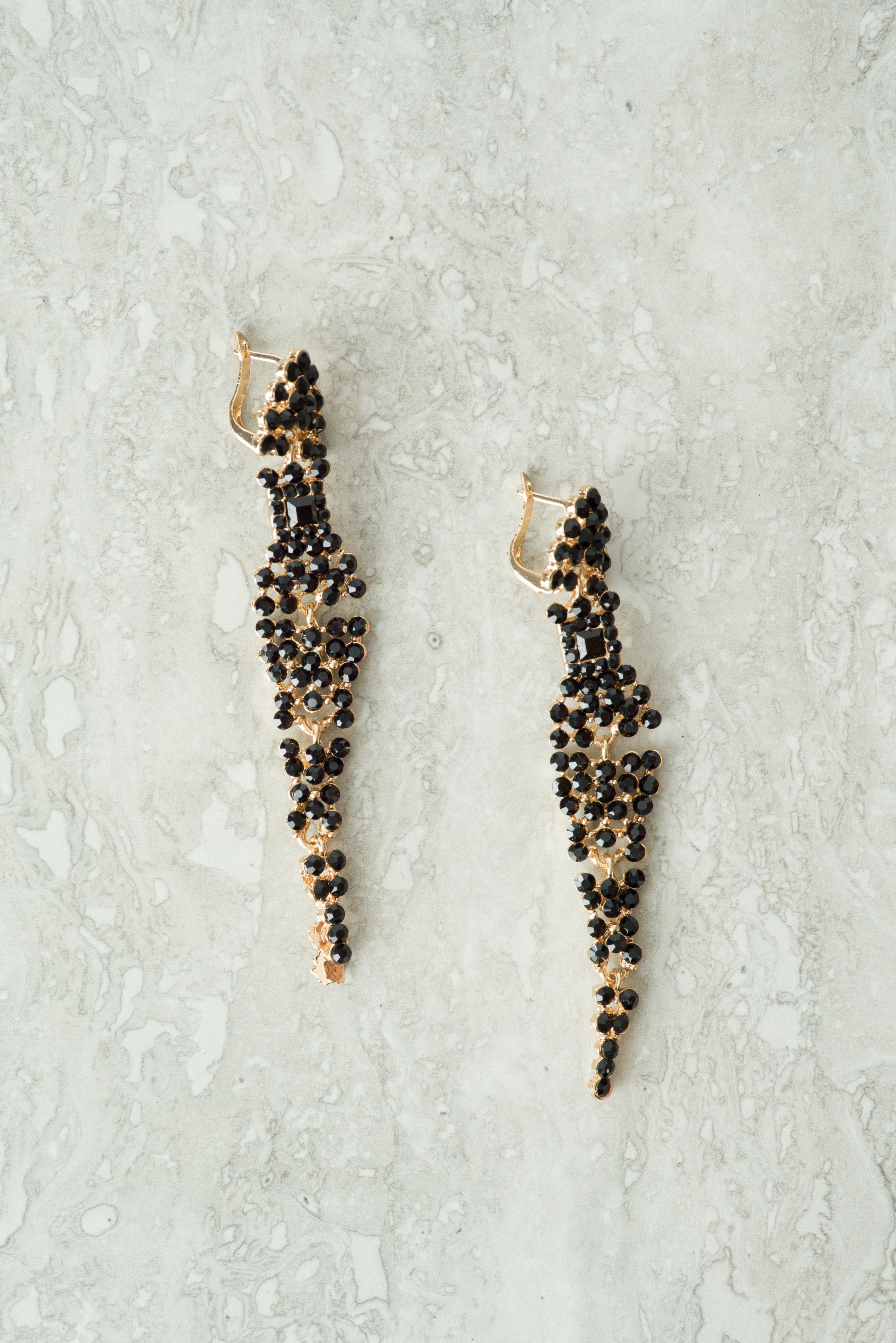 Queen nasraa earrings Kabayare