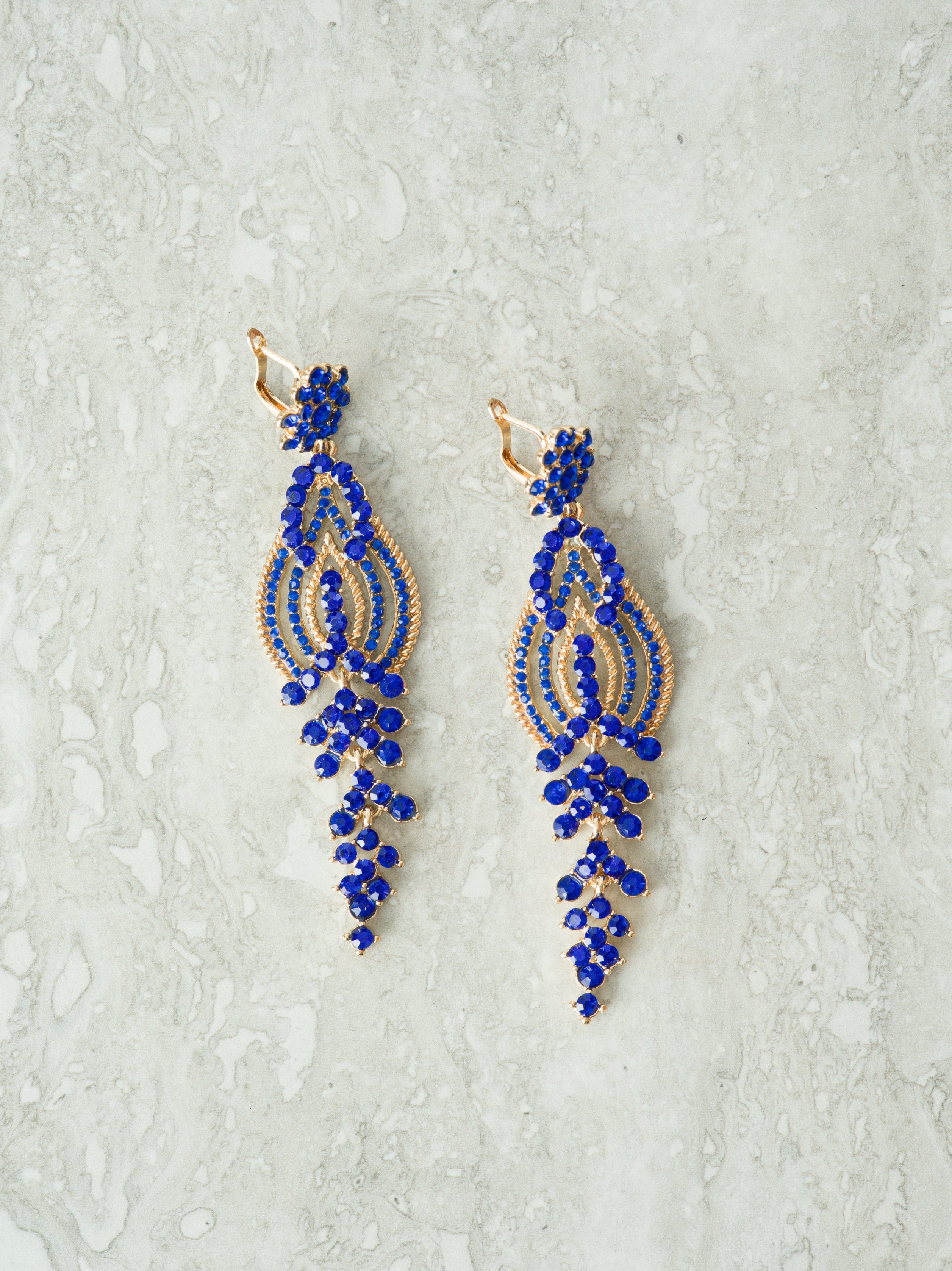 Queen Nurta earrings Kabayare