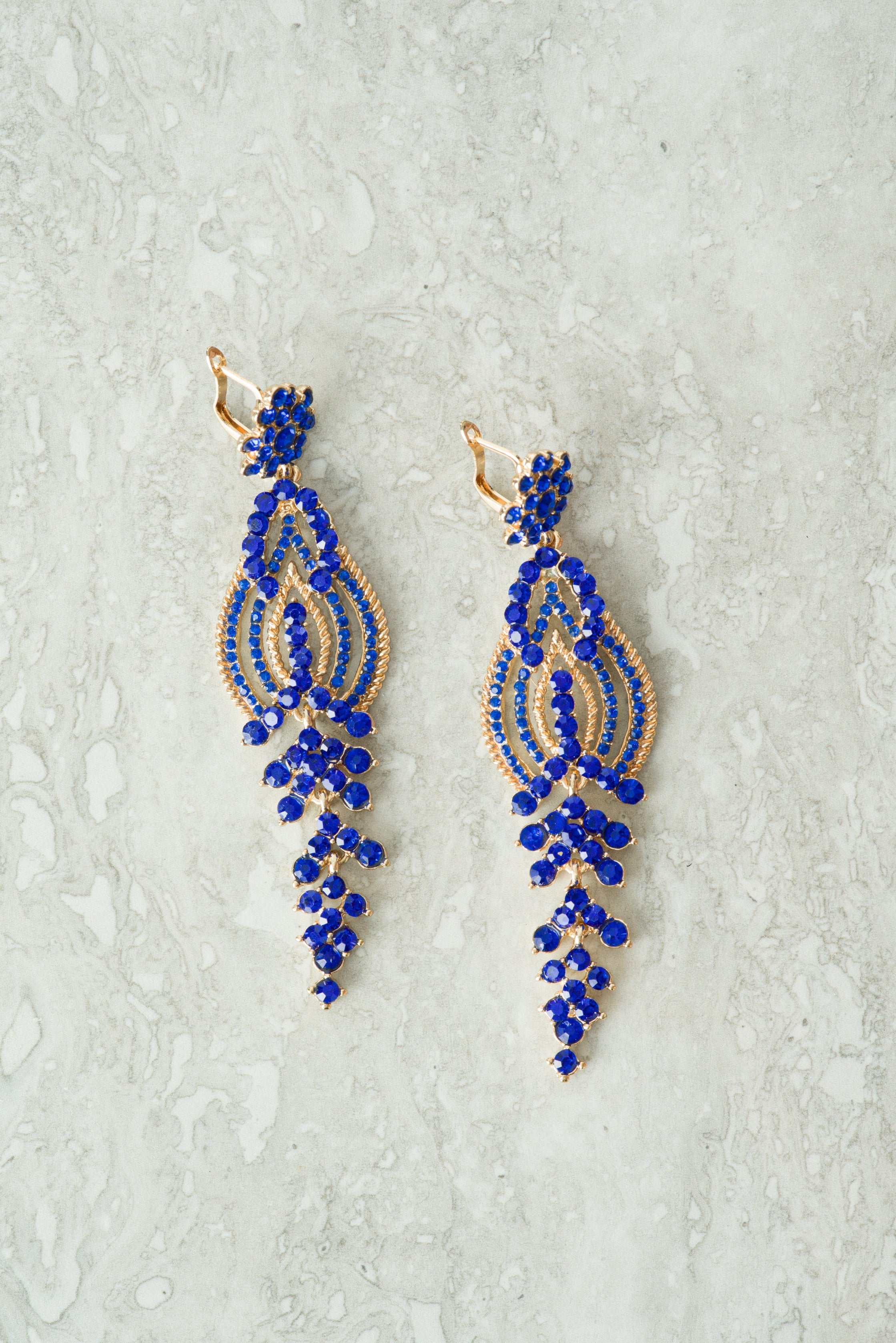 Queen Nurta earrings Kabayare