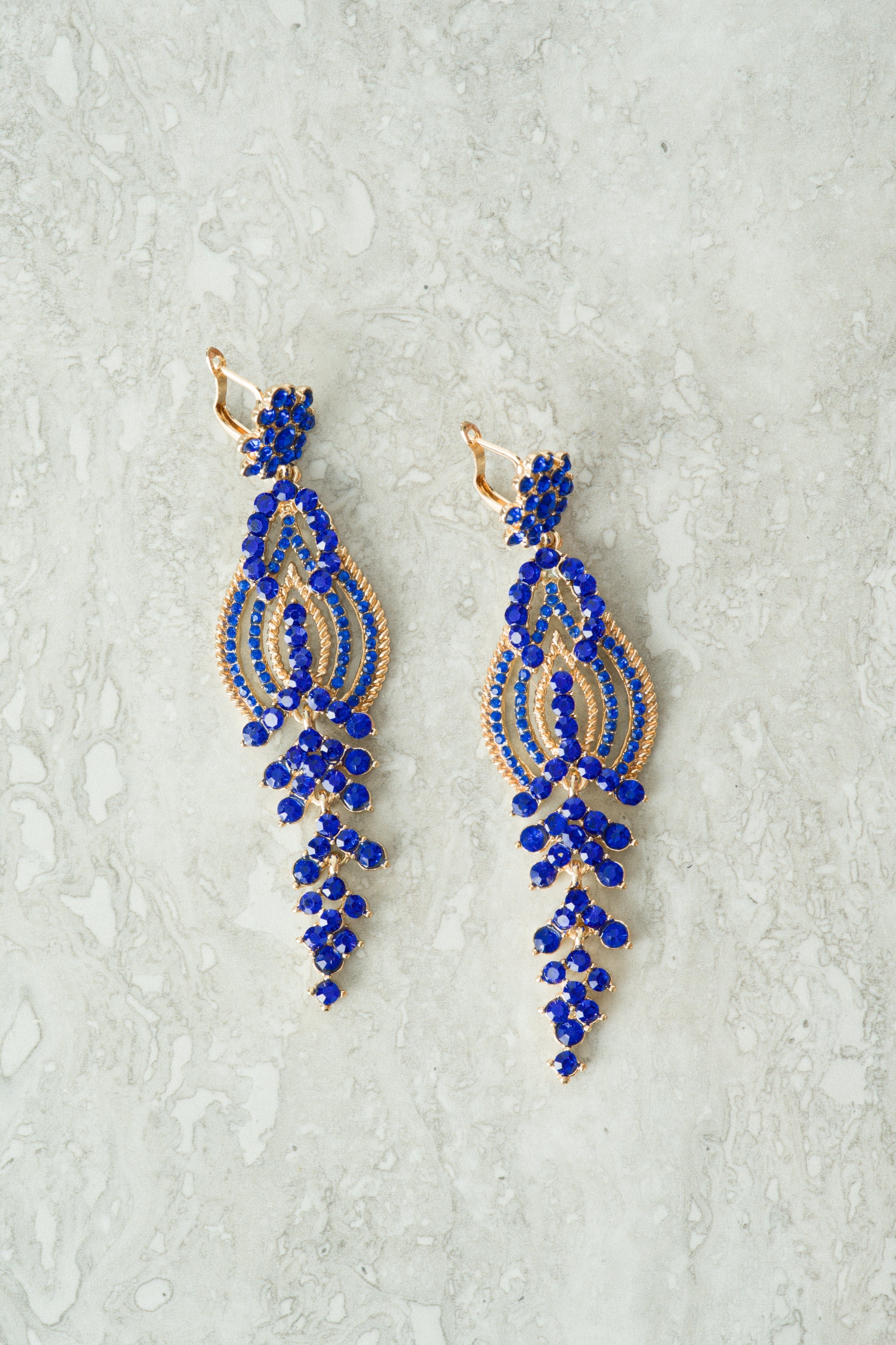 Queen Nurta earrings Kabayare