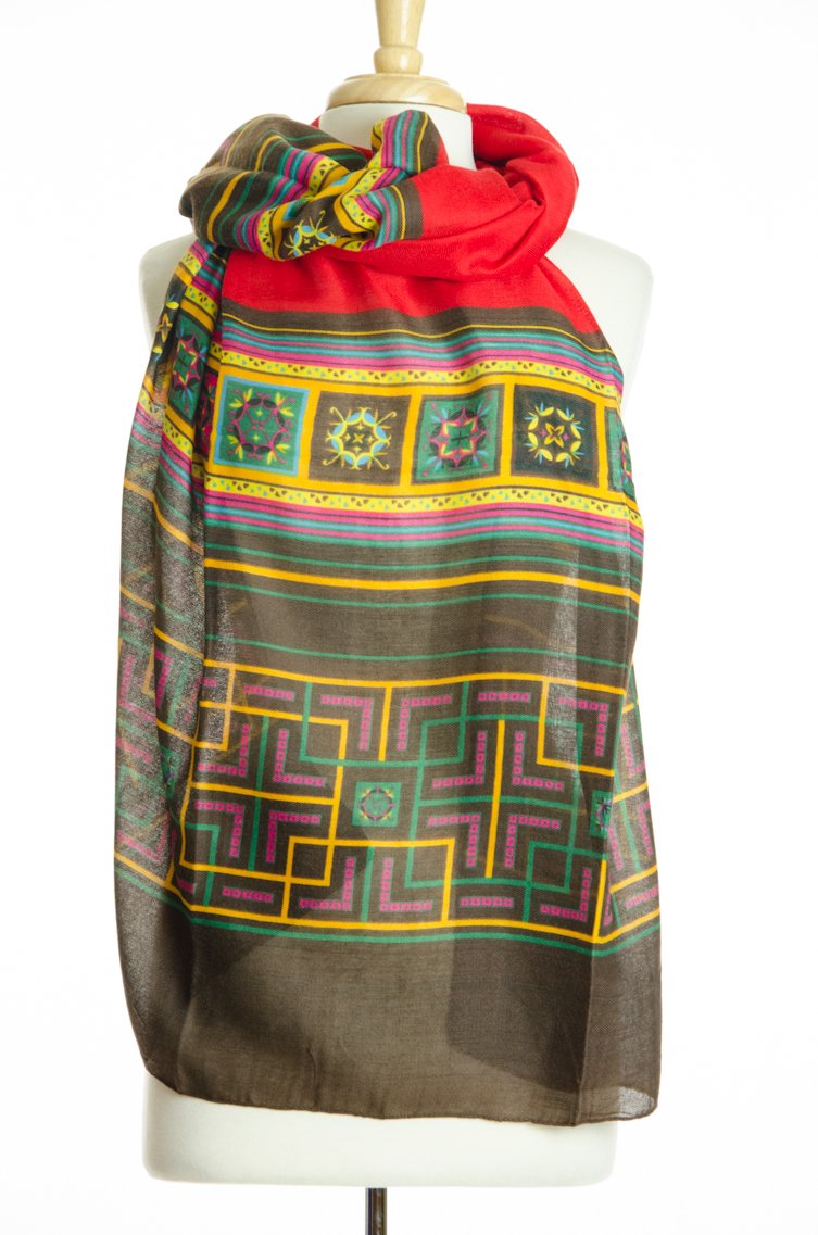 Red geometric Scarf Kabayare