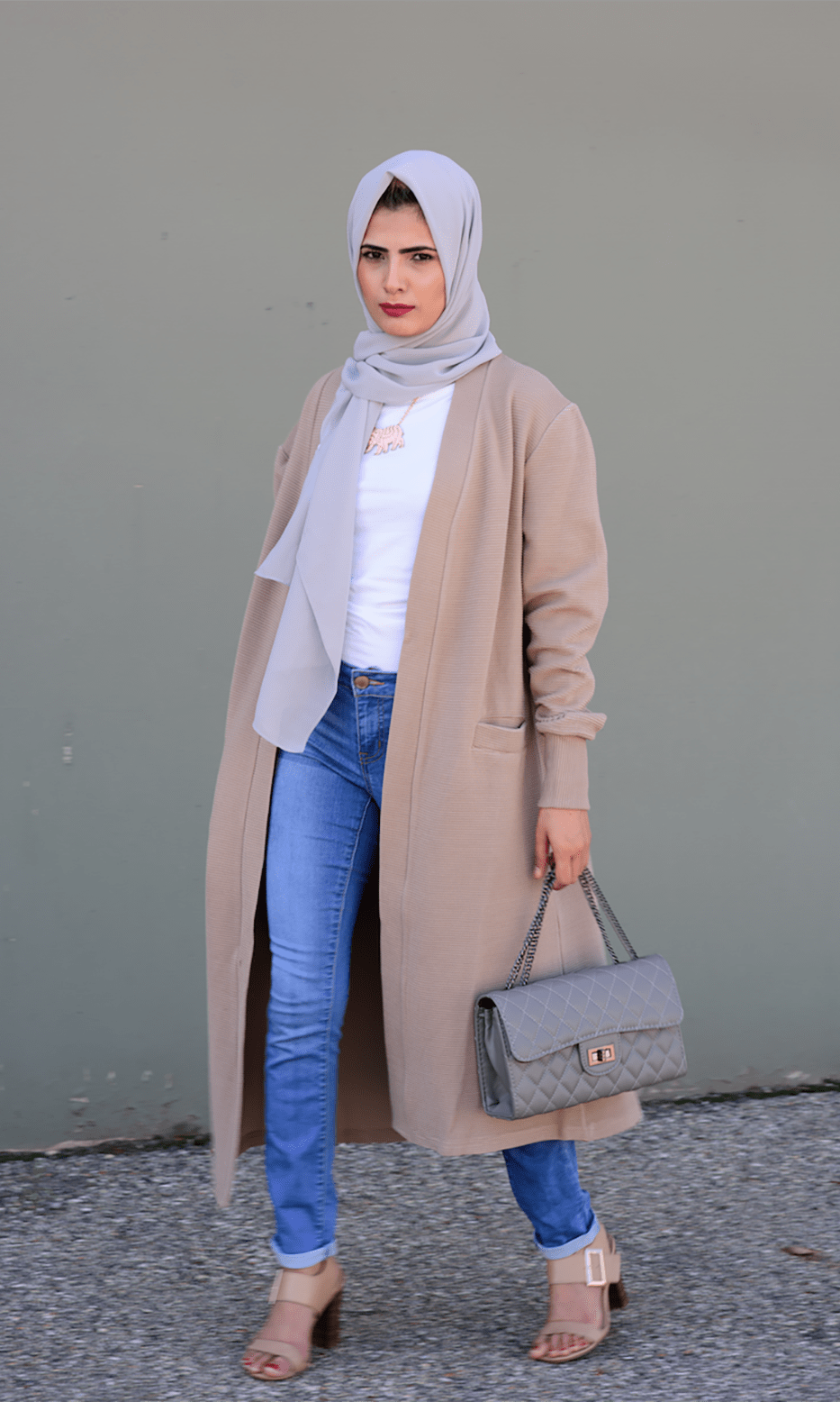 Tan cozy signature sweater Kabayare