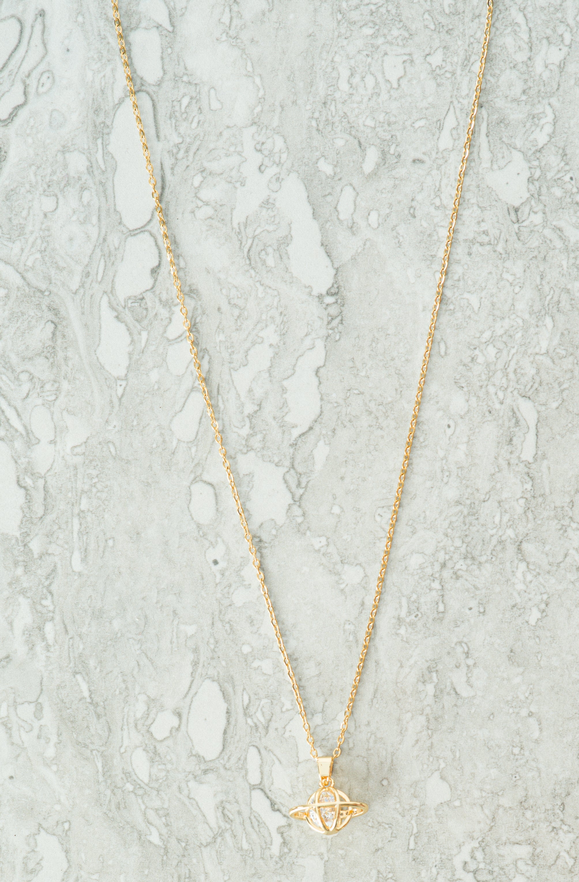 The global gold necklace Kabayare