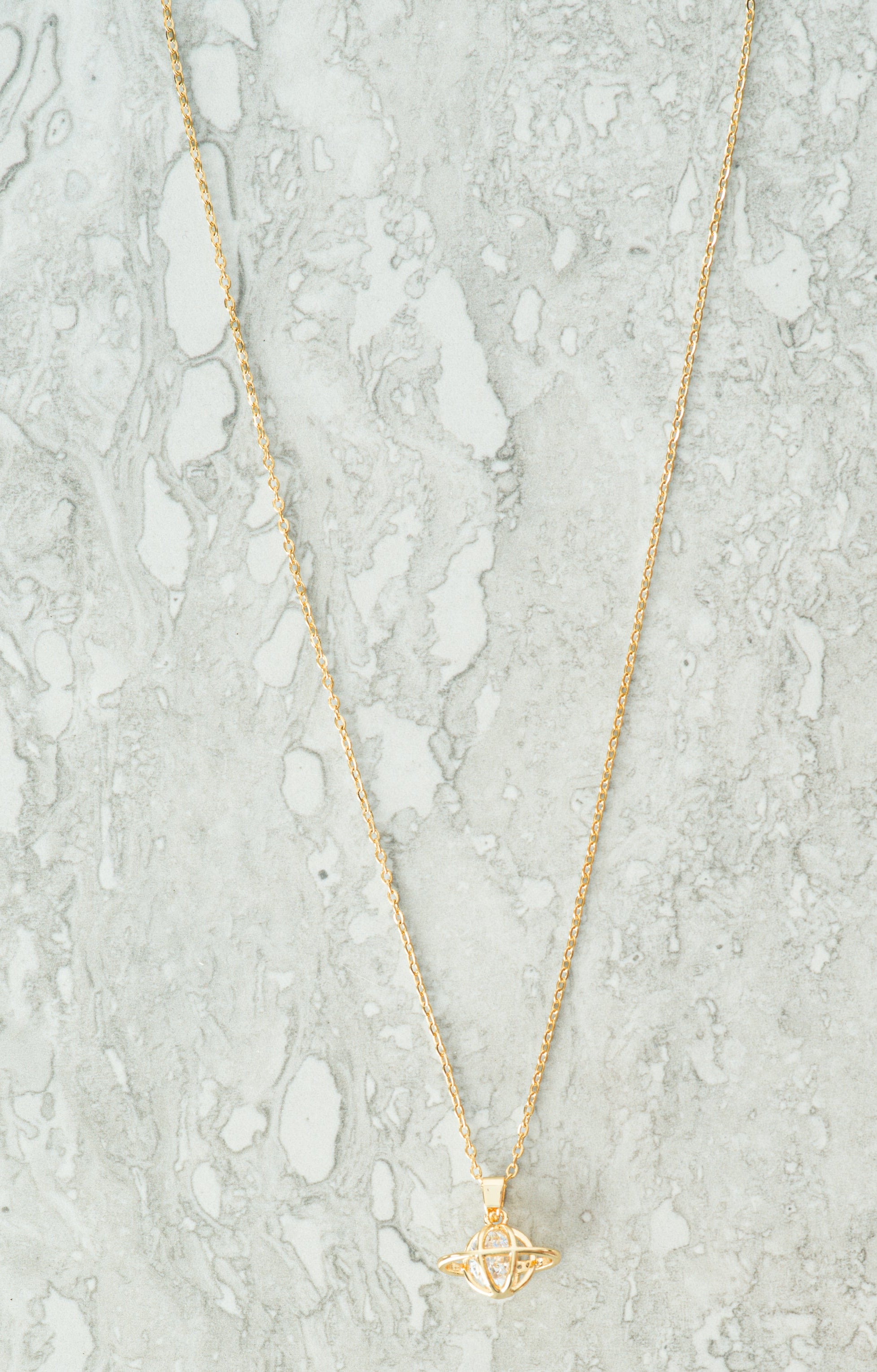 The global gold necklace Kabayare