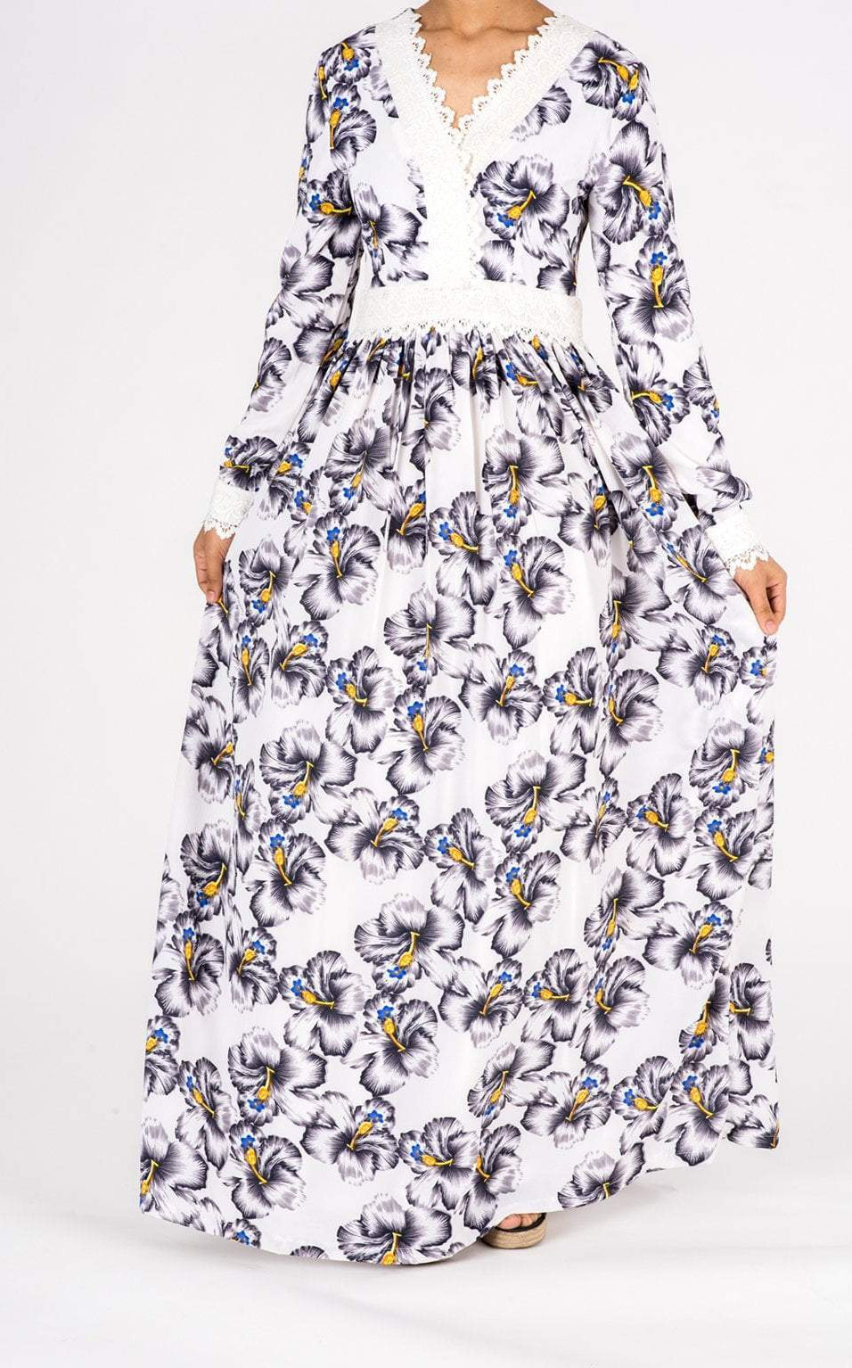 White Floral Print Lace-Up Maxi Dress Kabayare