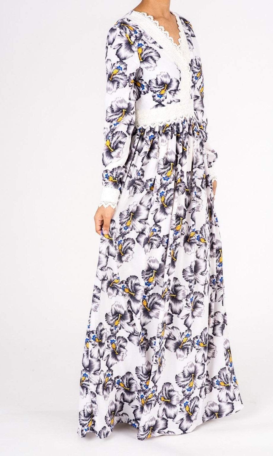 White Floral Print Lace-Up Maxi Dress Kabayare