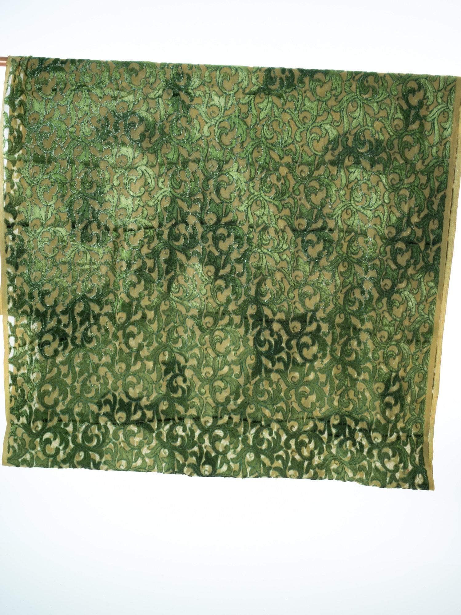 Zaytoon paisley Maqbal Dirac Kabayare