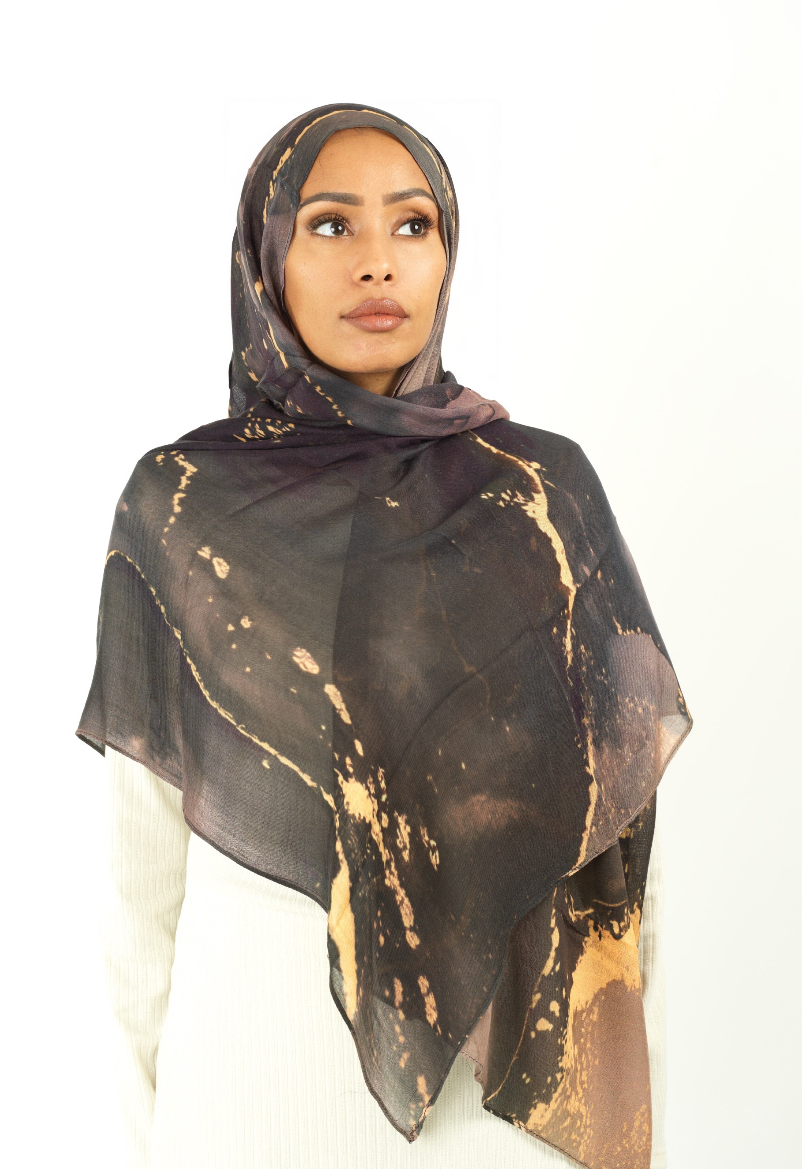 Anisah art modal print hijab Kabayare